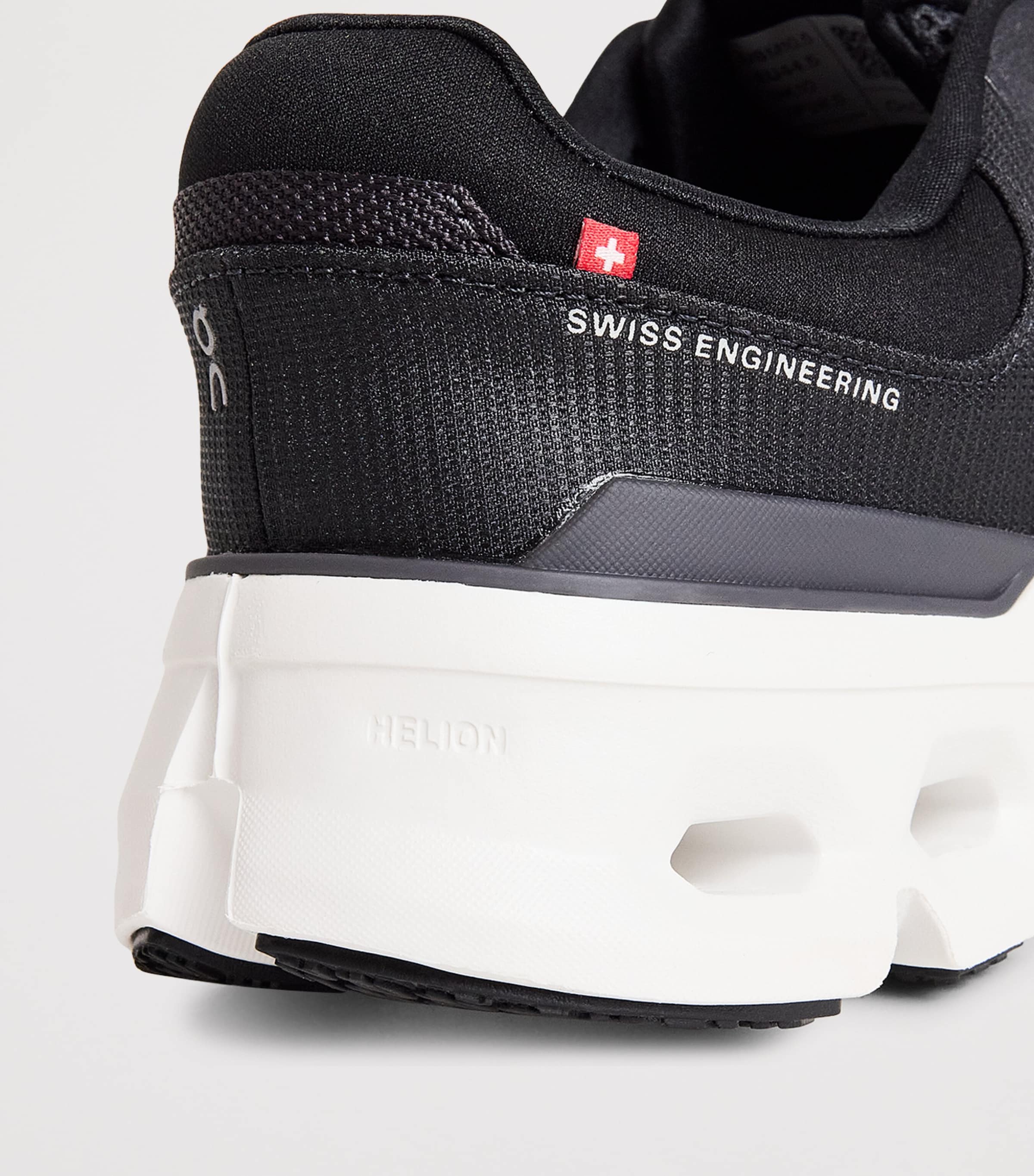 On Mens Cloudrunner 2 Trainers Eclipse | Black Image 7