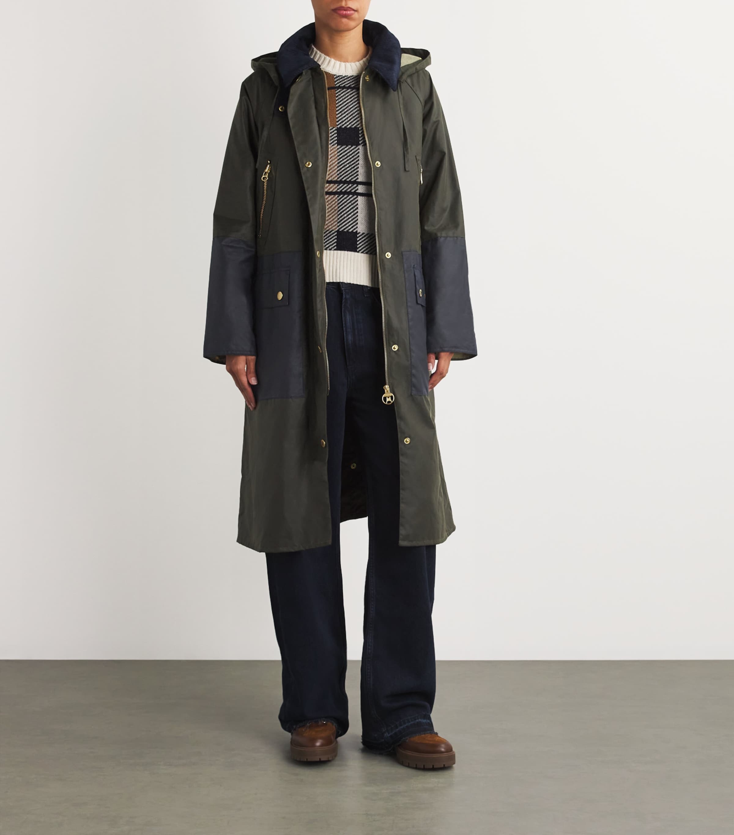 Barbour Womens Waxed Carolyn Jacket Archive Olive/tartan Image 2