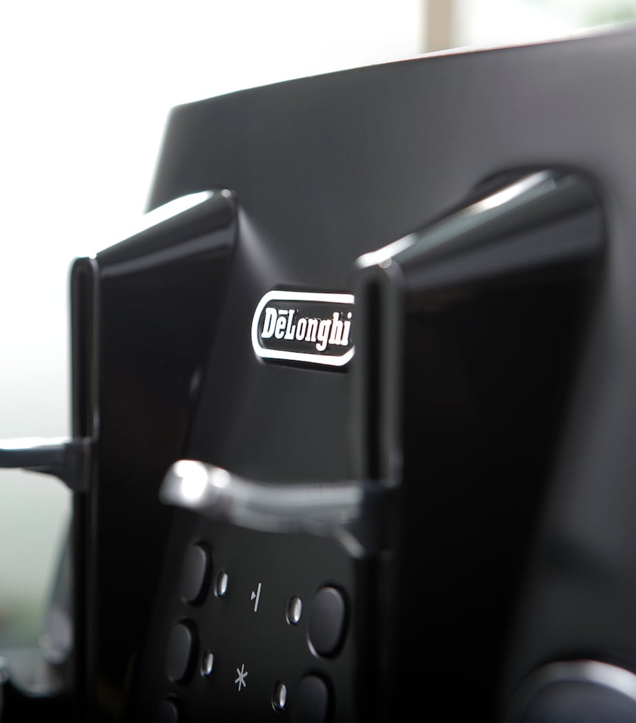 Distinta 4-Slice Toaster BLACK Image 4