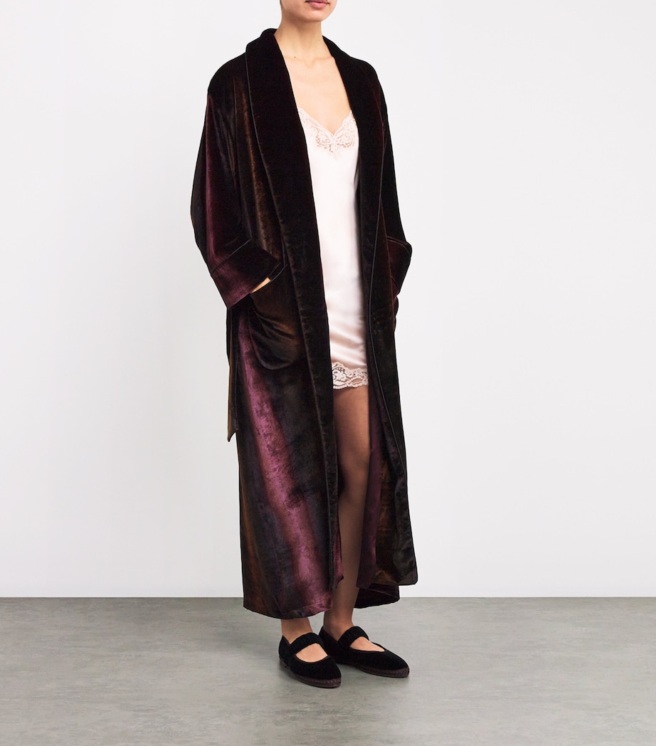 Daniel Hanson Womens Velvet Silk-Lined Robe Ruby Ombre Image 2