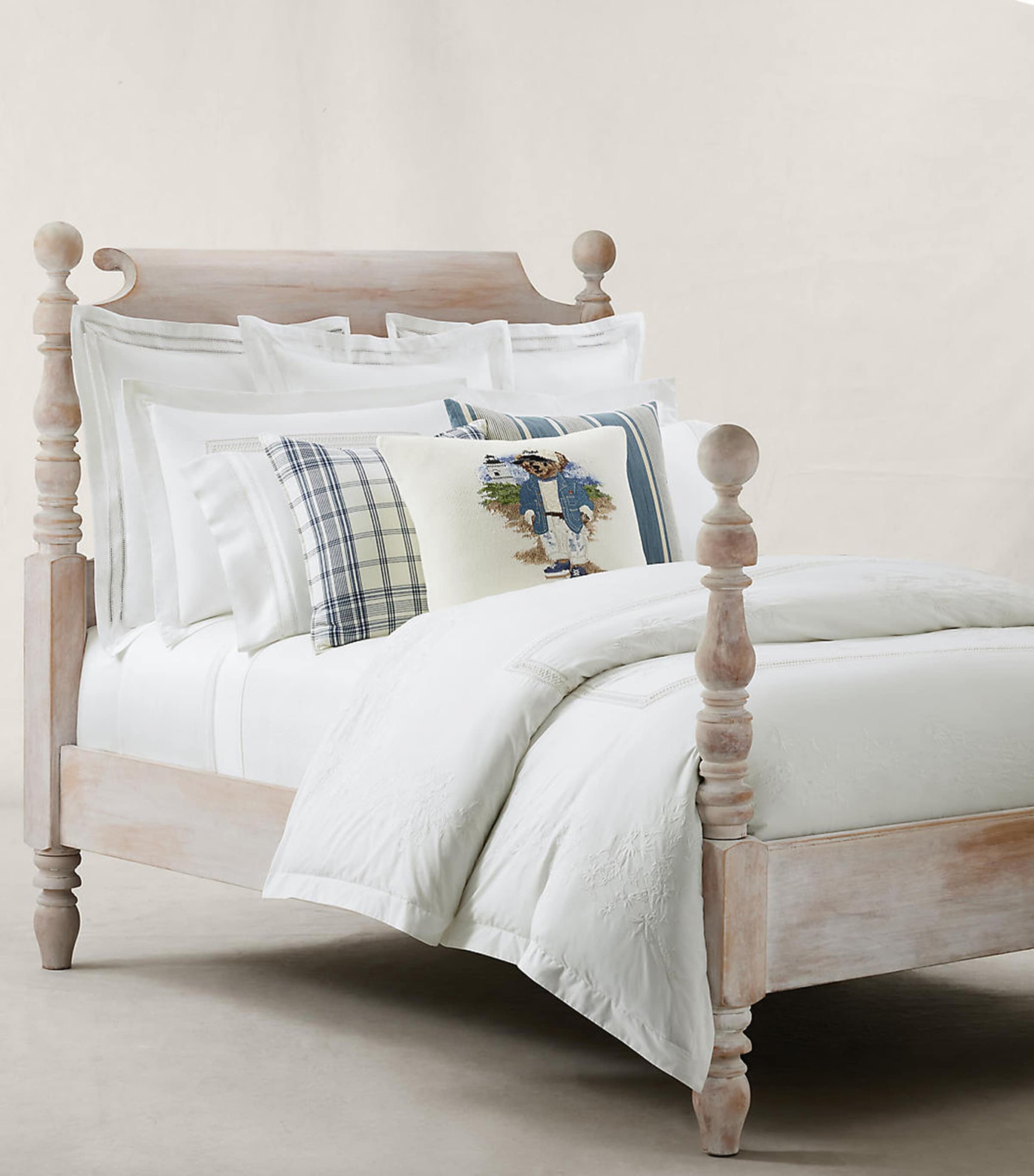 Ralph Lauren Home Meadow Lane Square Oxford Pillowcase (65cm x 65cm) White Image 3