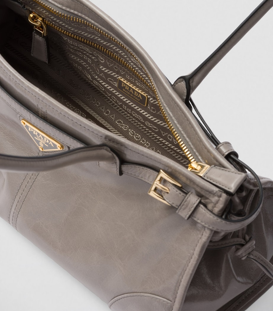 Medium Leather Shoulder Bag F03SF Image 9