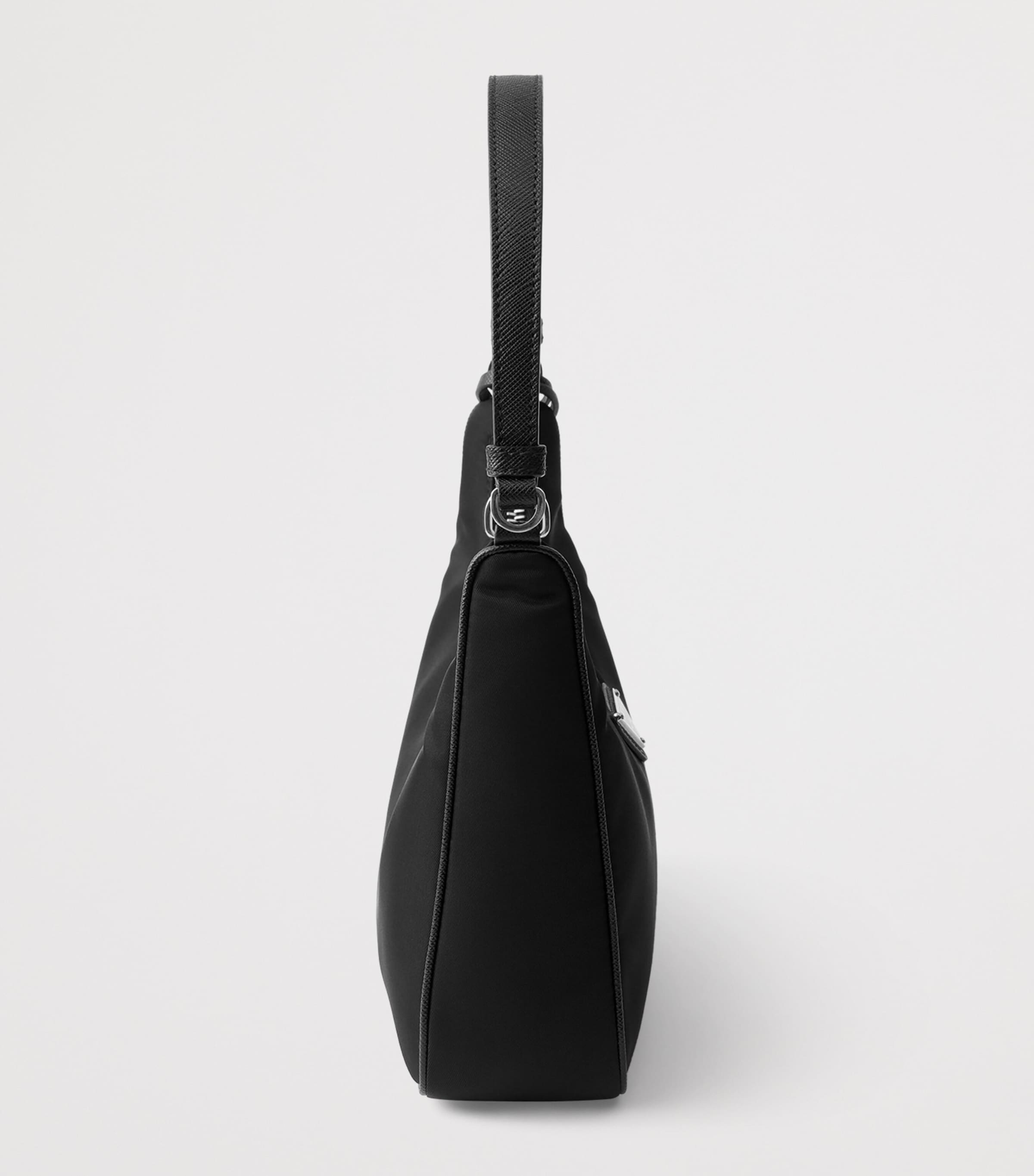 Prada Re-Nylon Re-Edition 2005 Shoulder Bag Black Image 4
