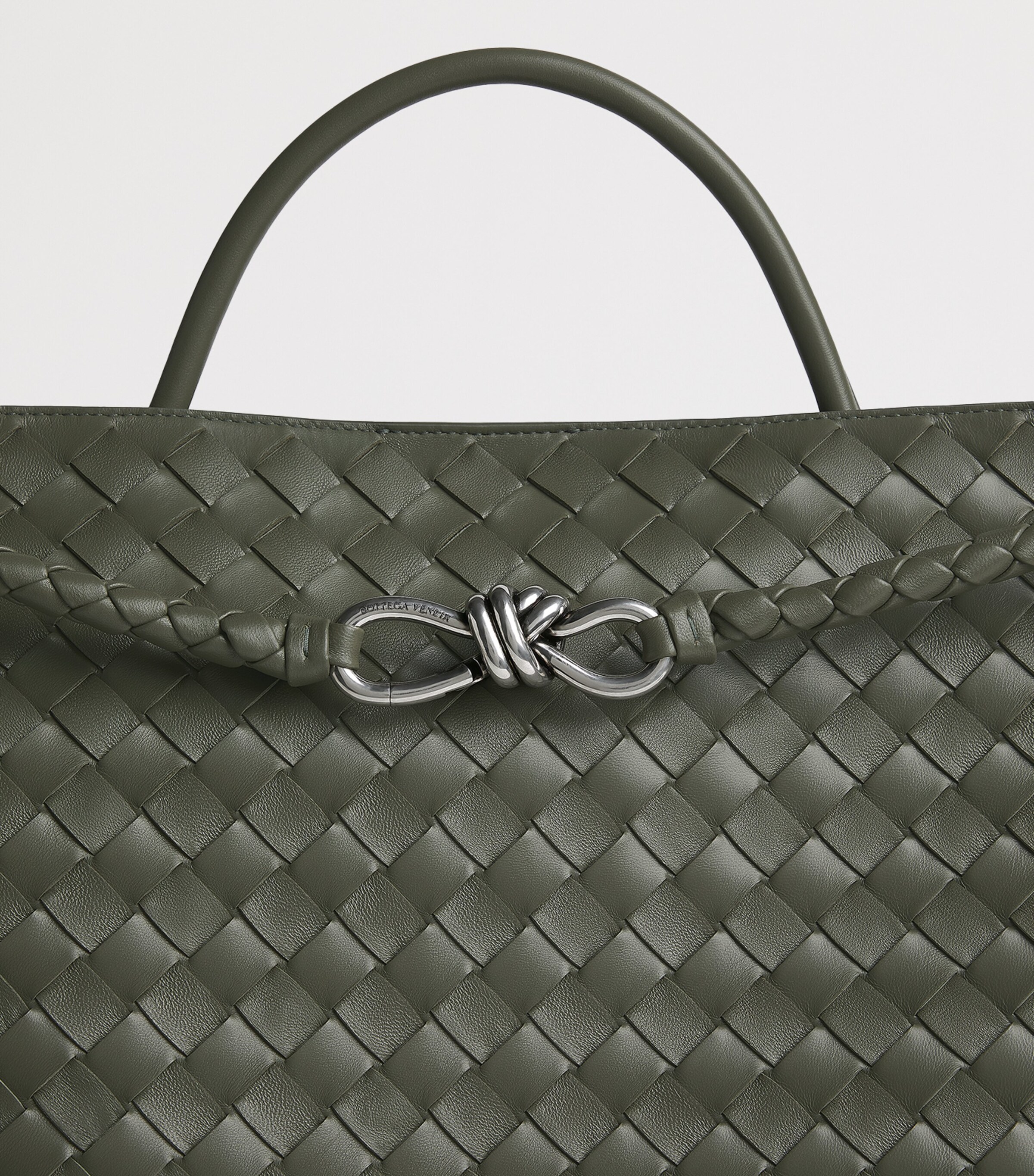 Large Intrecciato Leather Andiamo Top-Handle Bag 3297 Image 7