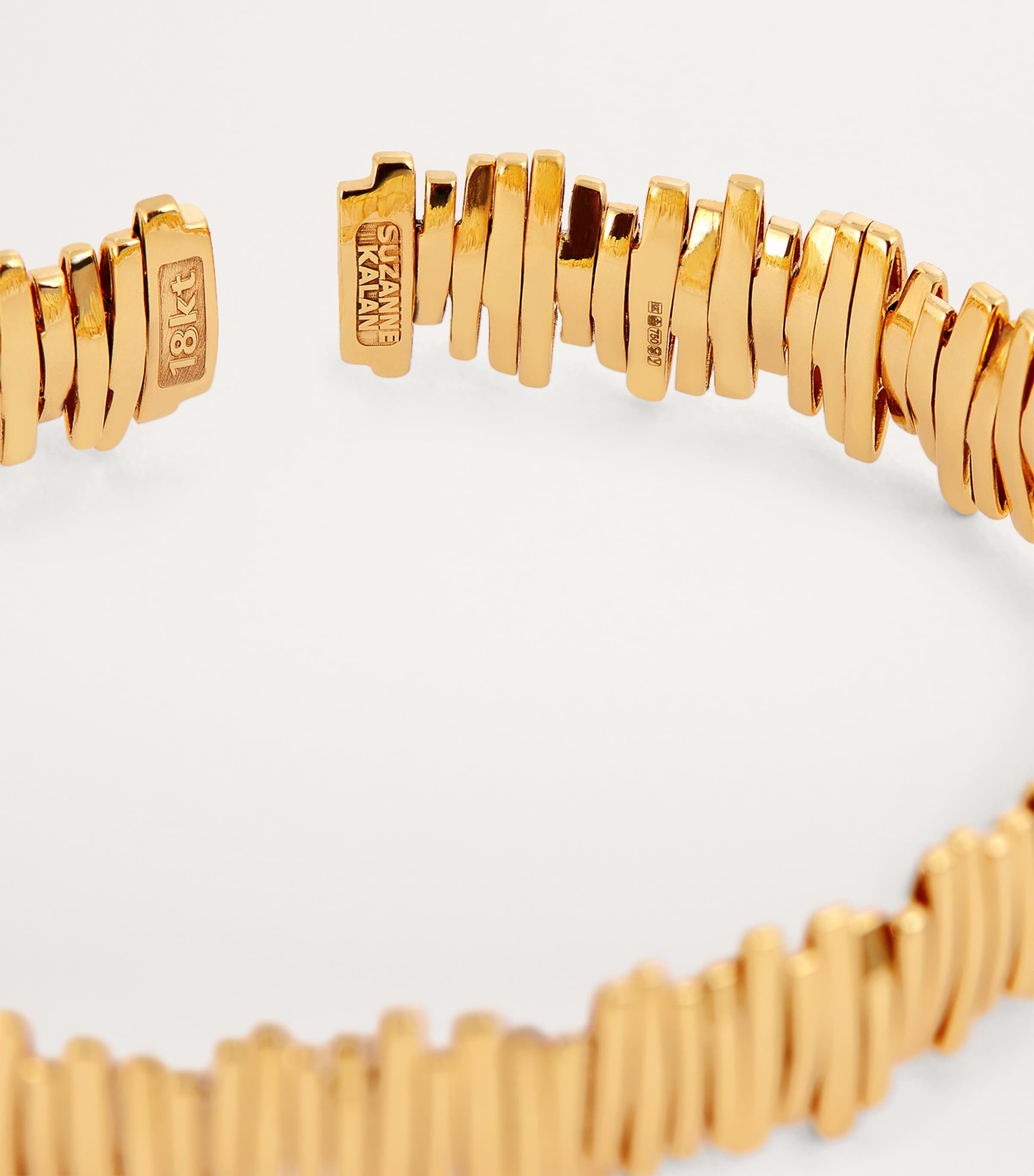 Yellow Gold Classic Fireworks Bangle 18K YG Image 4