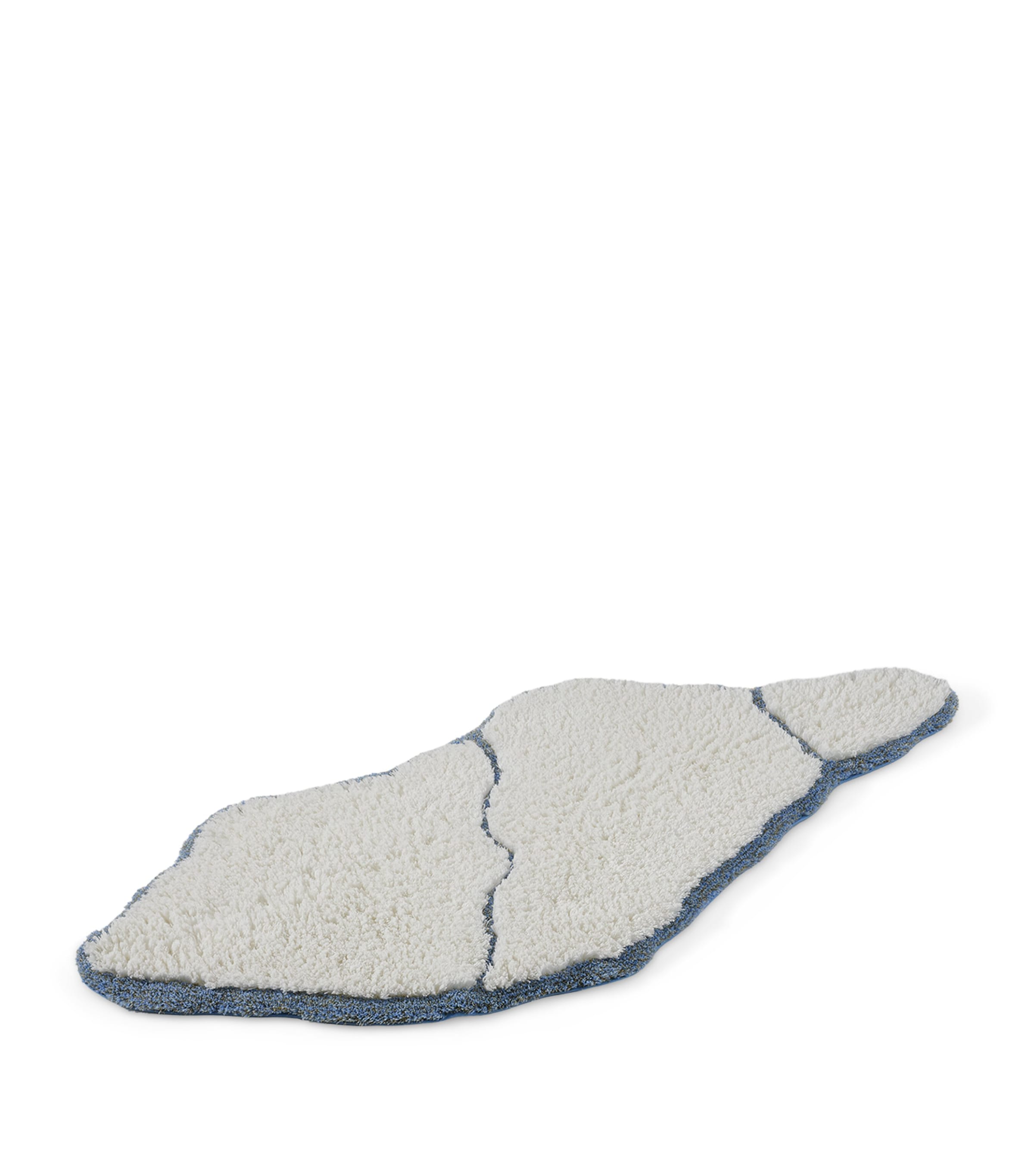 Abyss & Habidecor Jess Bath Rug (70cm x 135cm) Powder Blue Image 3