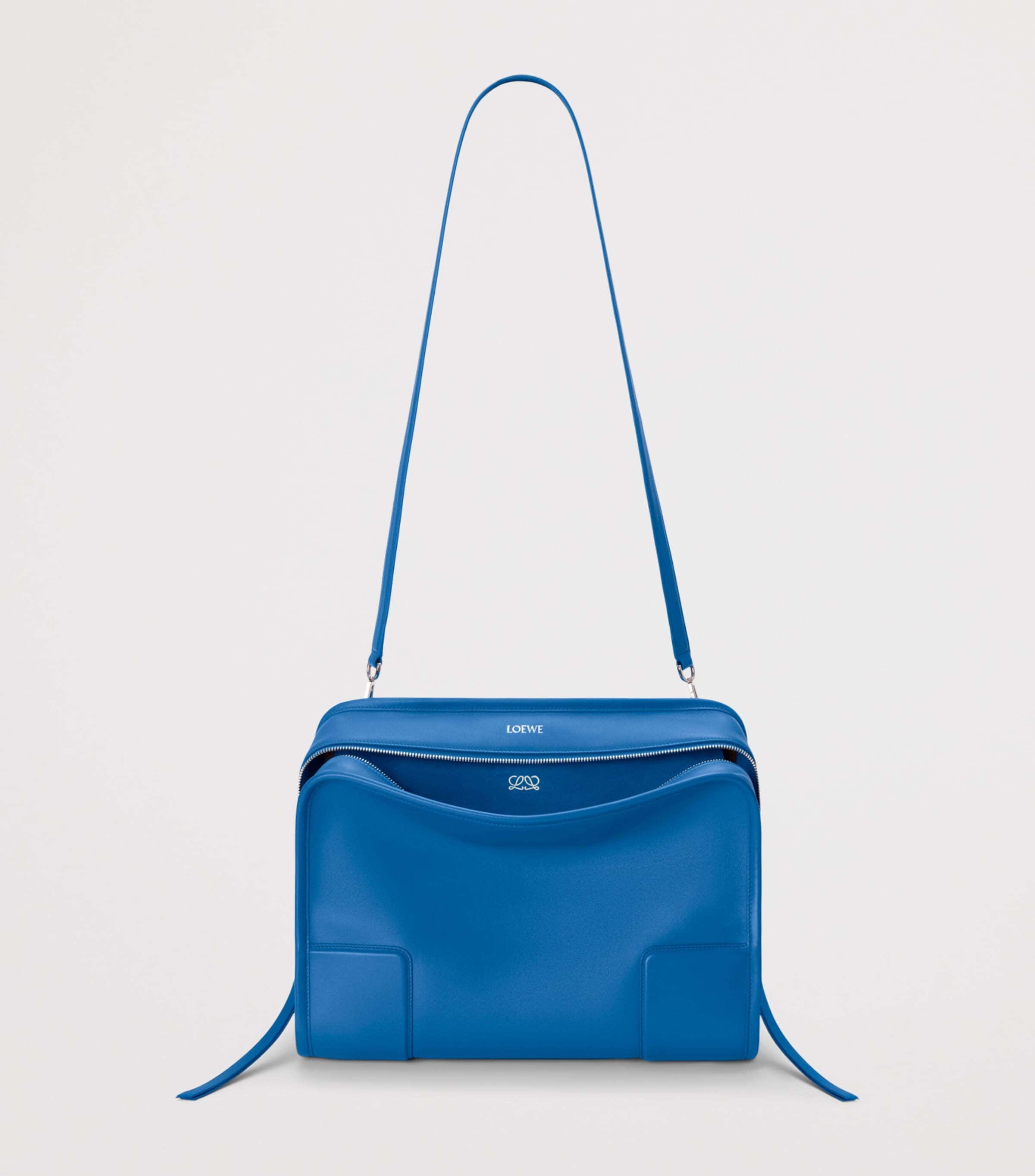 LOEWE vega バッグ Loewe | Bags | Loewe Vega Shoulder Bag | Poshmark