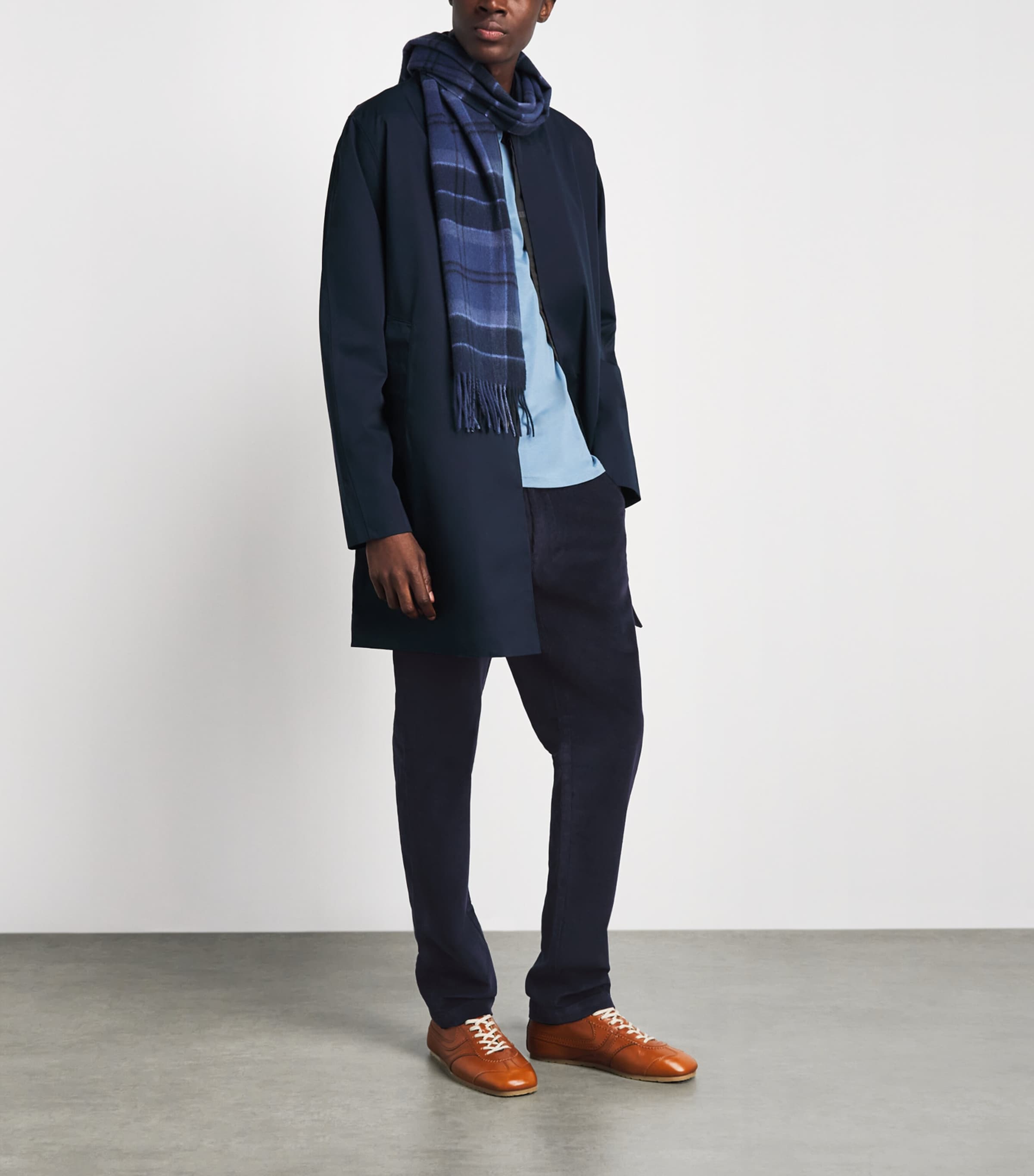 Barbour Mens Stretch-Cotton Corduroy Tailored Trousers Navy Image 2