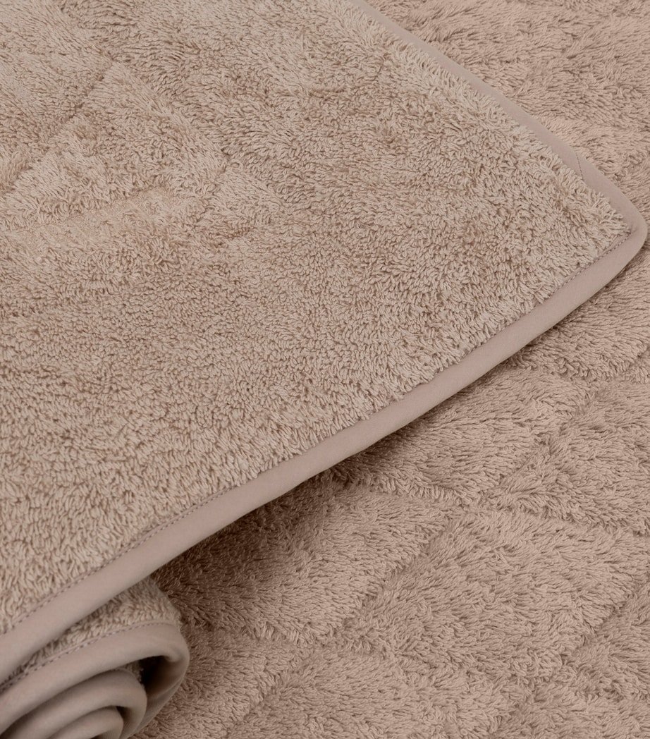 Frette Cotton Unito Bath Mat (54cm x 87cm) Misty Blush Image 3