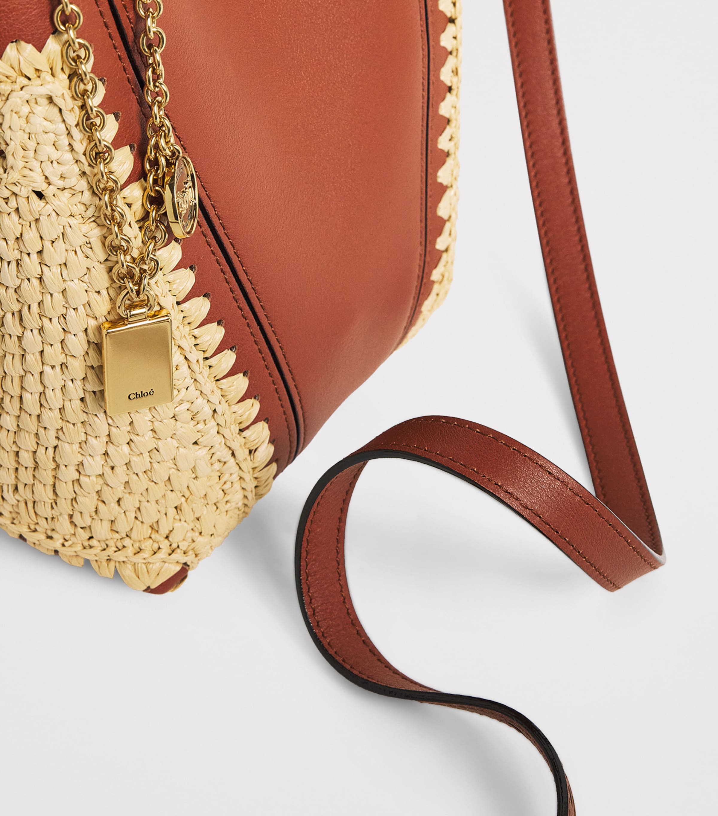 Chloé Small Raffia-Effect and Leather Spin Tote Bag Clay Brown Image 5