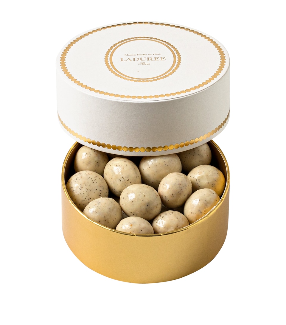 Ladurée Pearls Box Hazelnut Vanilla (130g)
