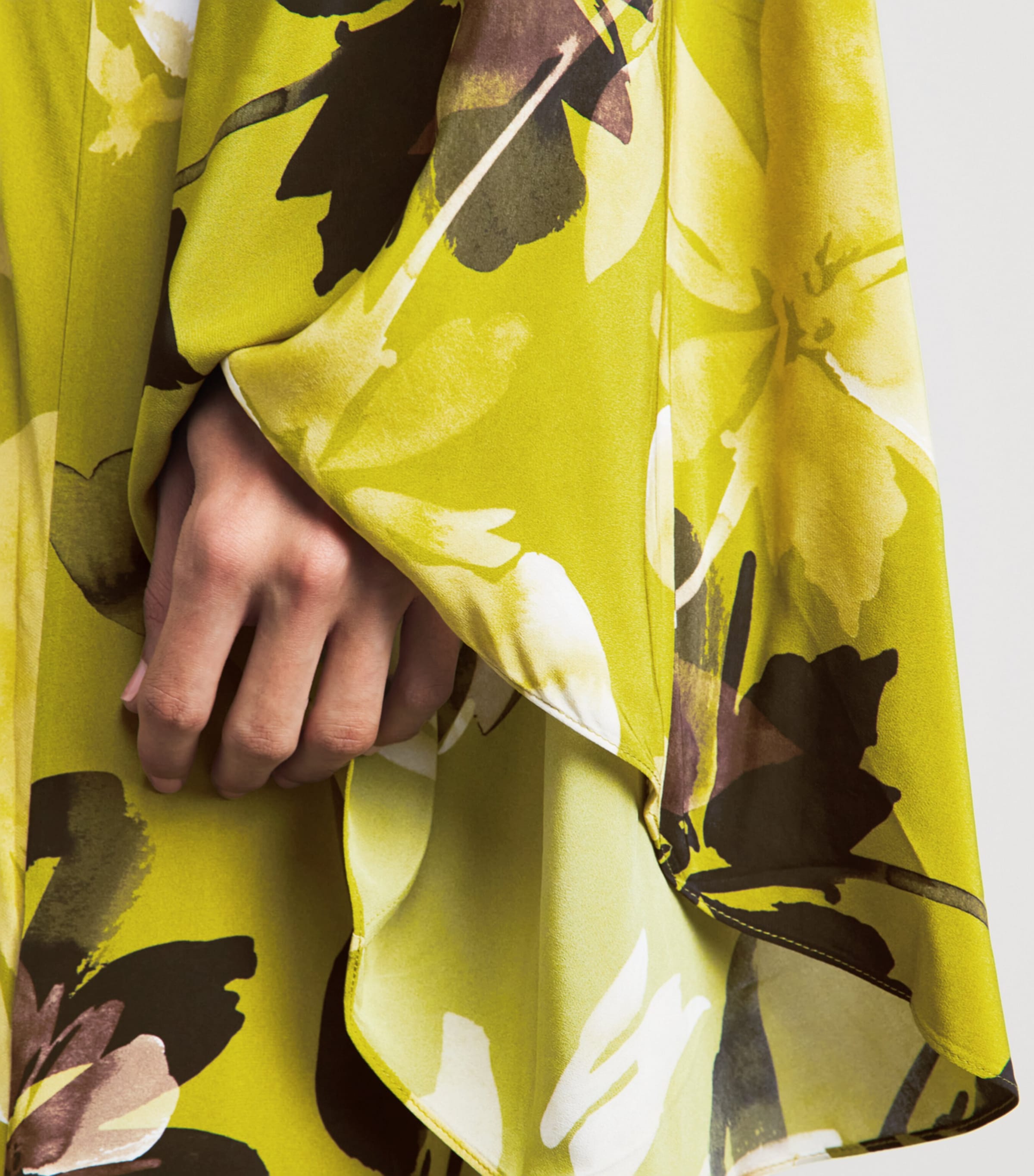 AWAY THAT DAY Womens Morocco Maxi Skirt Chartreuse Flr Print Image 5