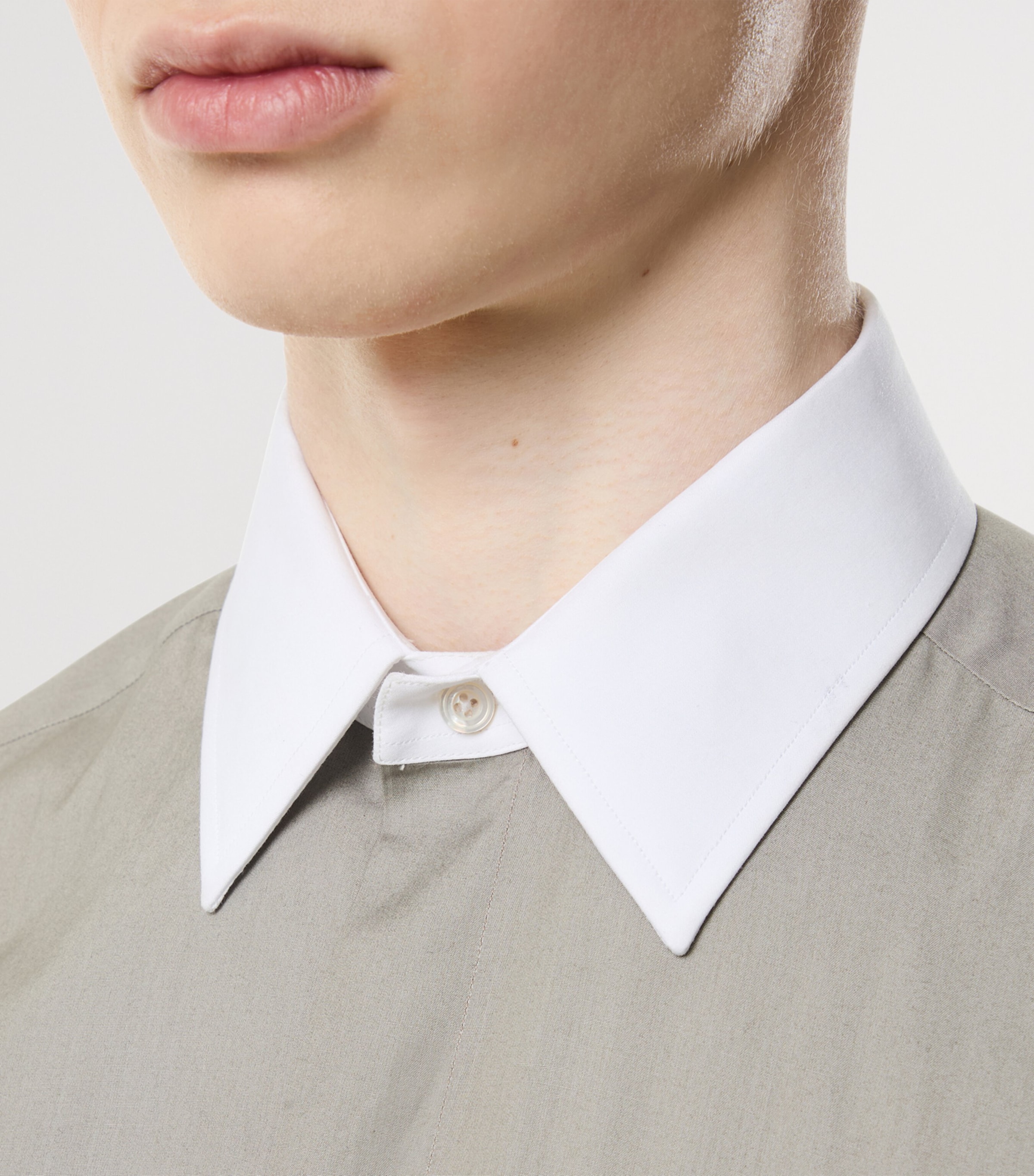 Cotton Contrast-Trim Shirt TAK Image 2