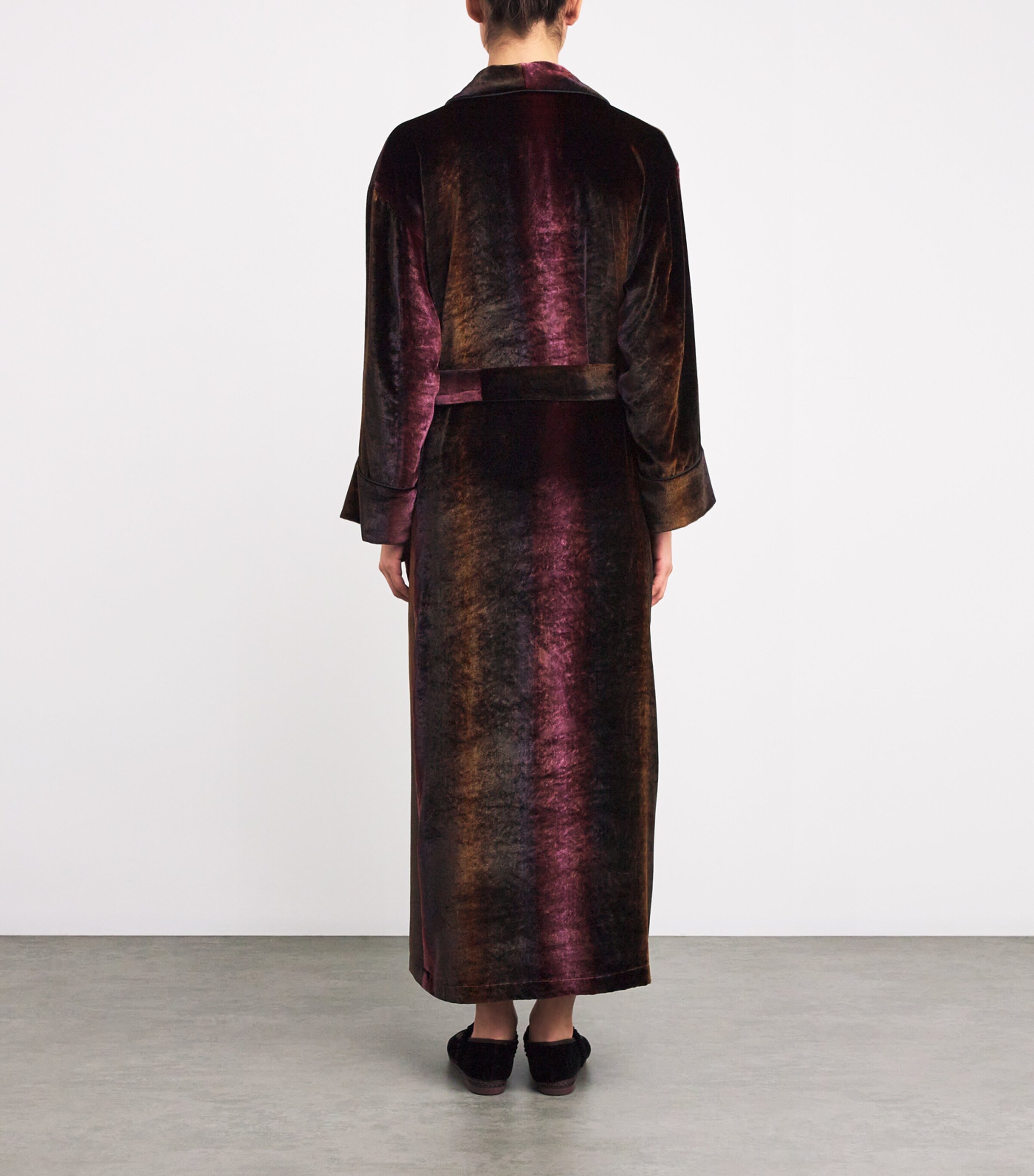 Daniel Hanson Womens Velvet Silk-Lined Robe Ruby Ombre Image 4