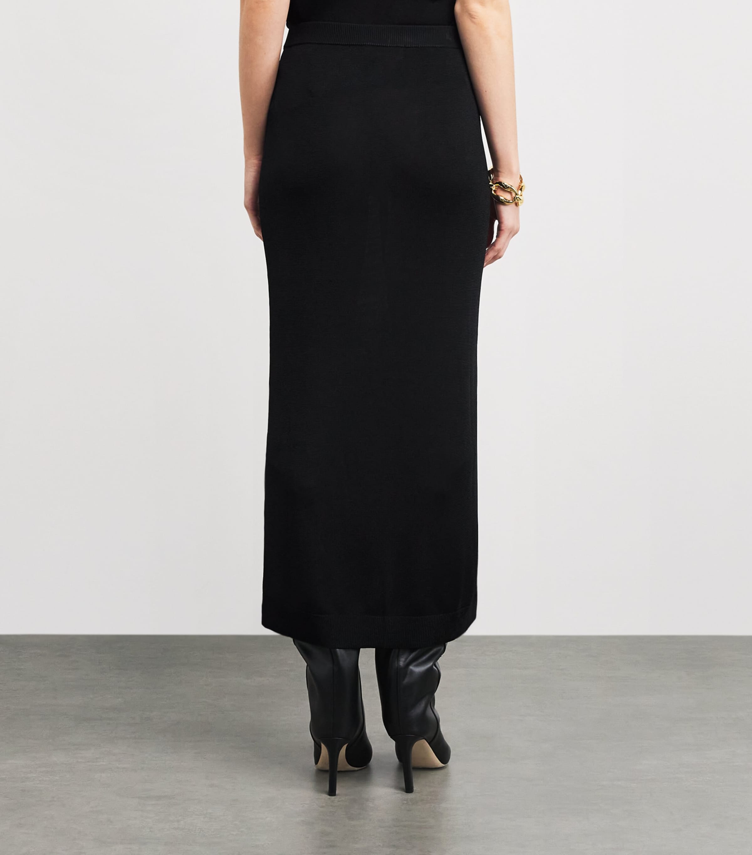 Knitted Column Midi Skirt 001 BLACK Image 4