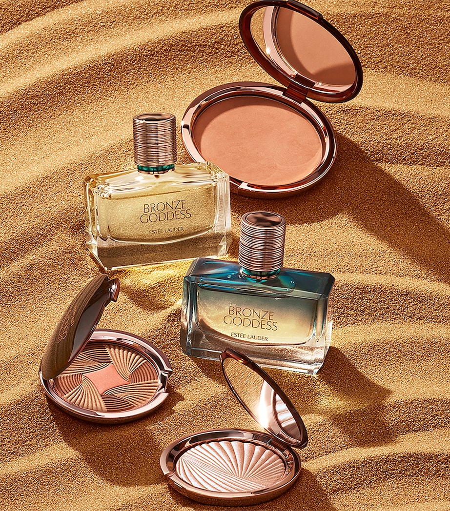 Bronze Goddess Bronzing Powder LIGHT Image 8