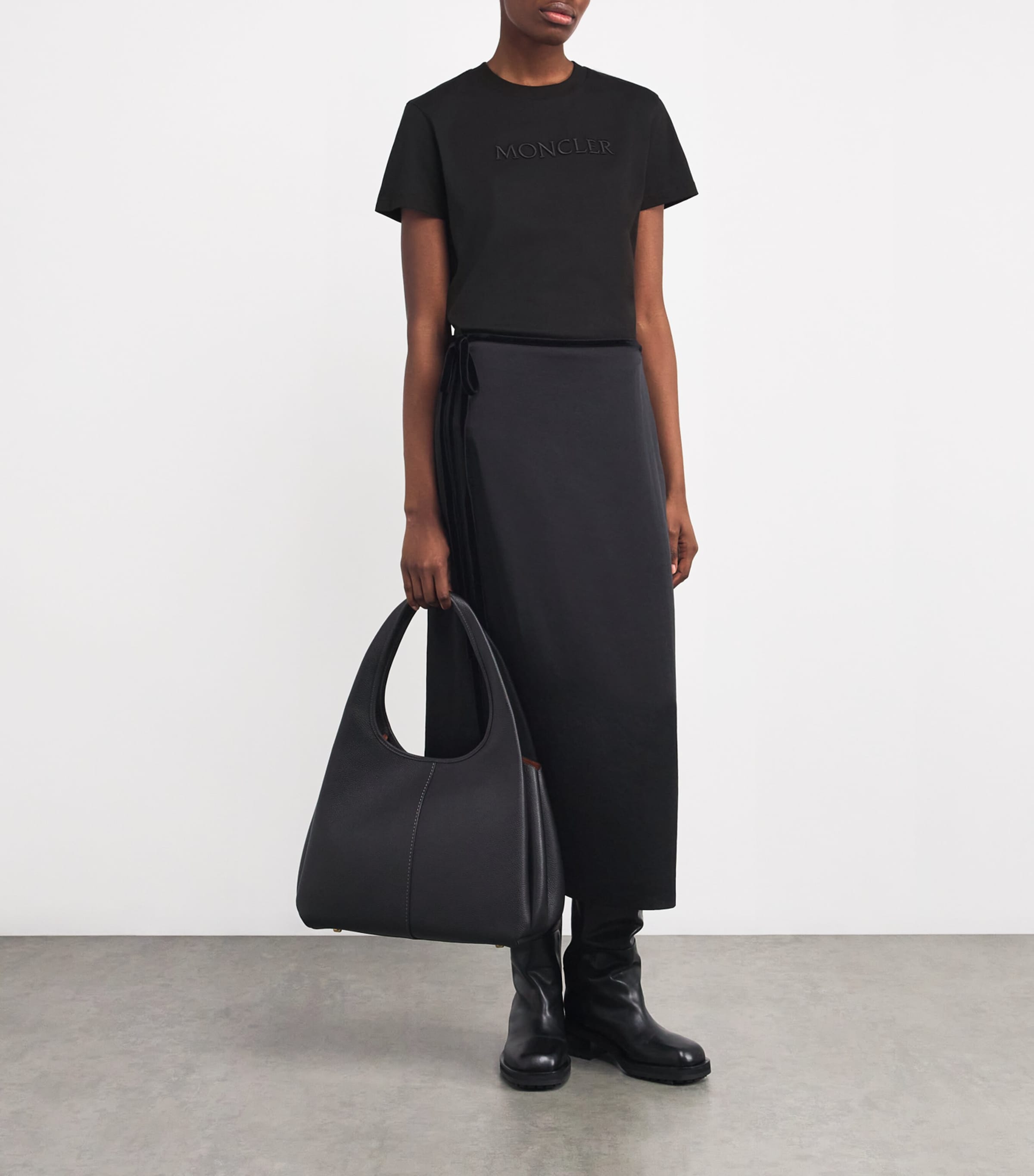 Embroidered Tonal Logo T-Shirt 999 Image 2