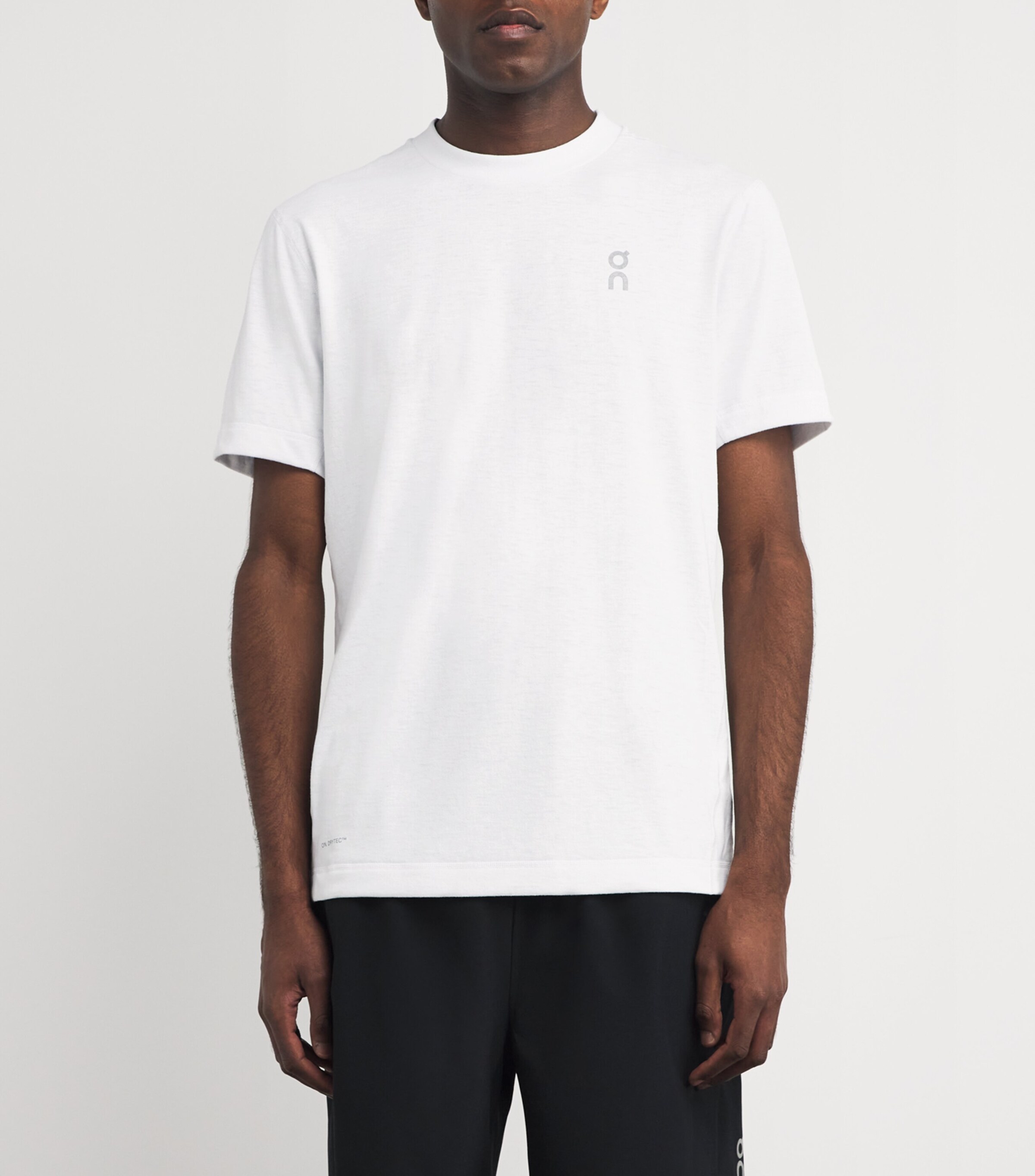 On Mens Train T-Shirt White Image 3