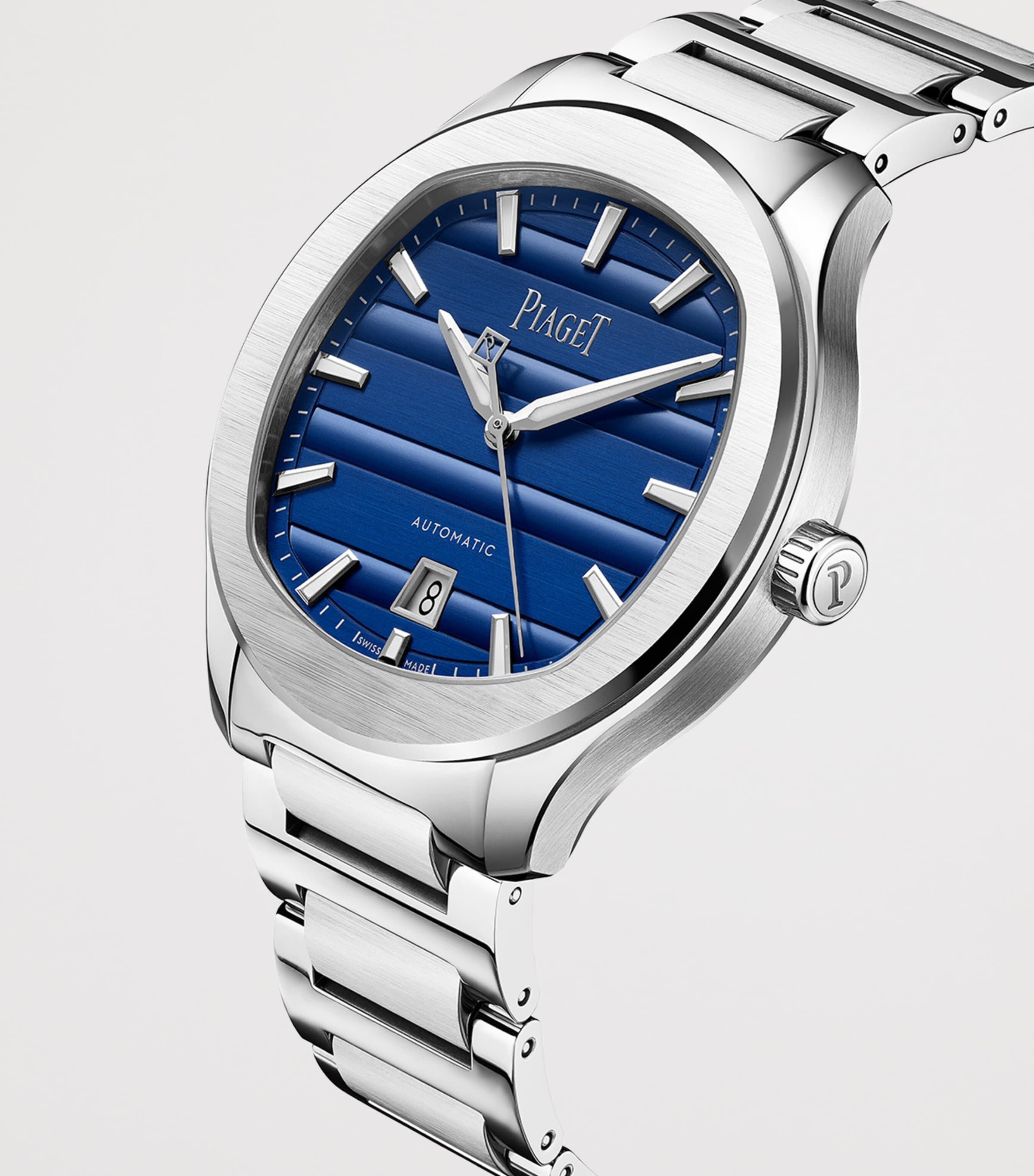 Piaget Stainless Steel Polo Signature Date Watch 42mm Silver Image 3