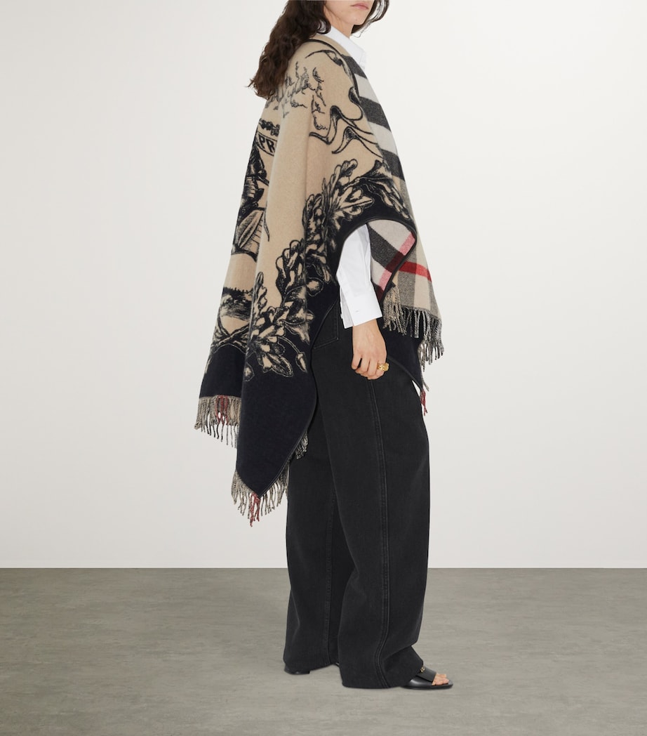 Wool Reversible Check EKD Cape ARCHIVE BEIGE Image 3