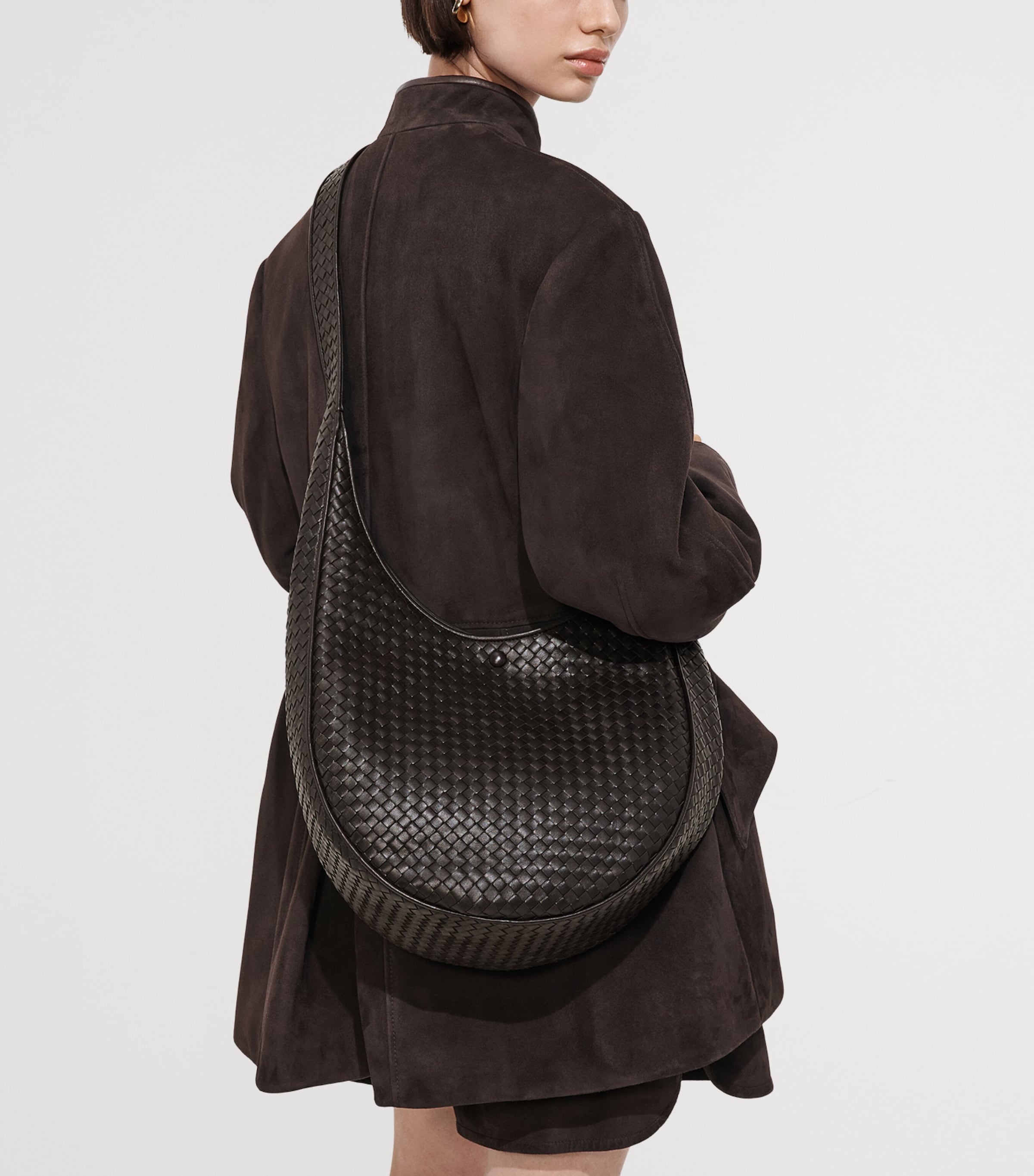 Bottega Veneta Womens Leather Ovetto Shoulder Bag Image 3