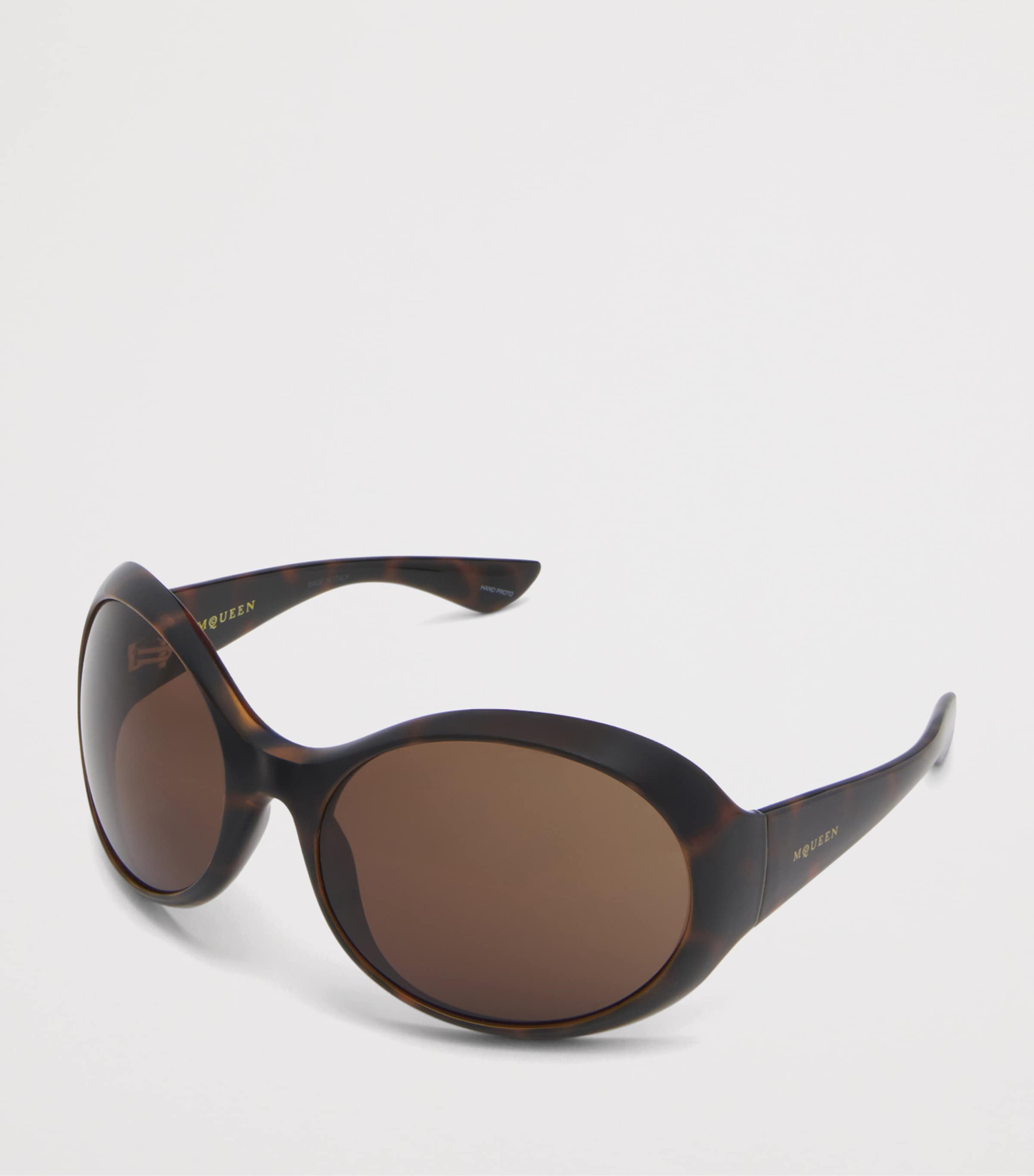 McQueen Round Kate Sunglasses Image 4