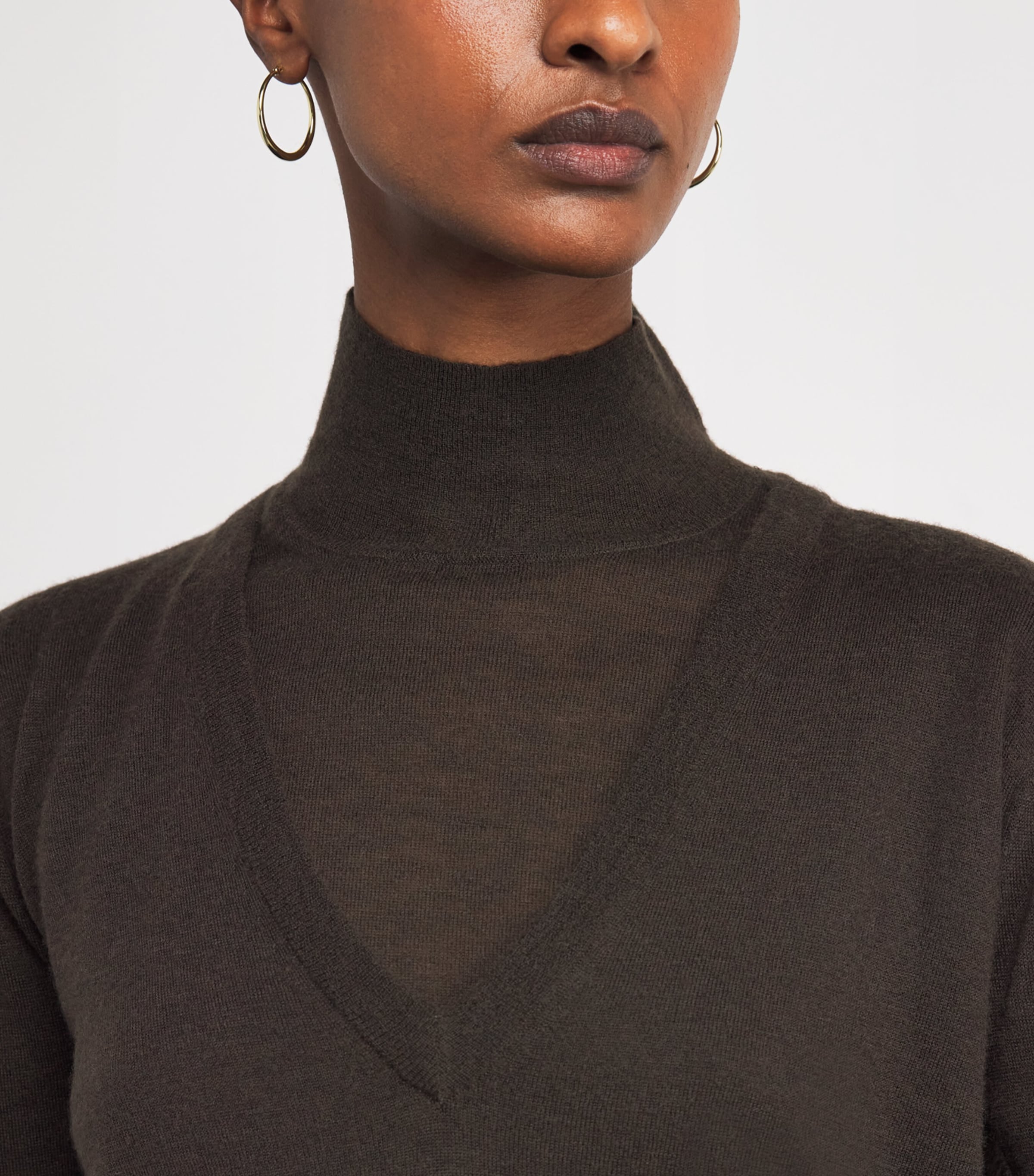 Cashmere V-Neck Sweater COCOA Image 6