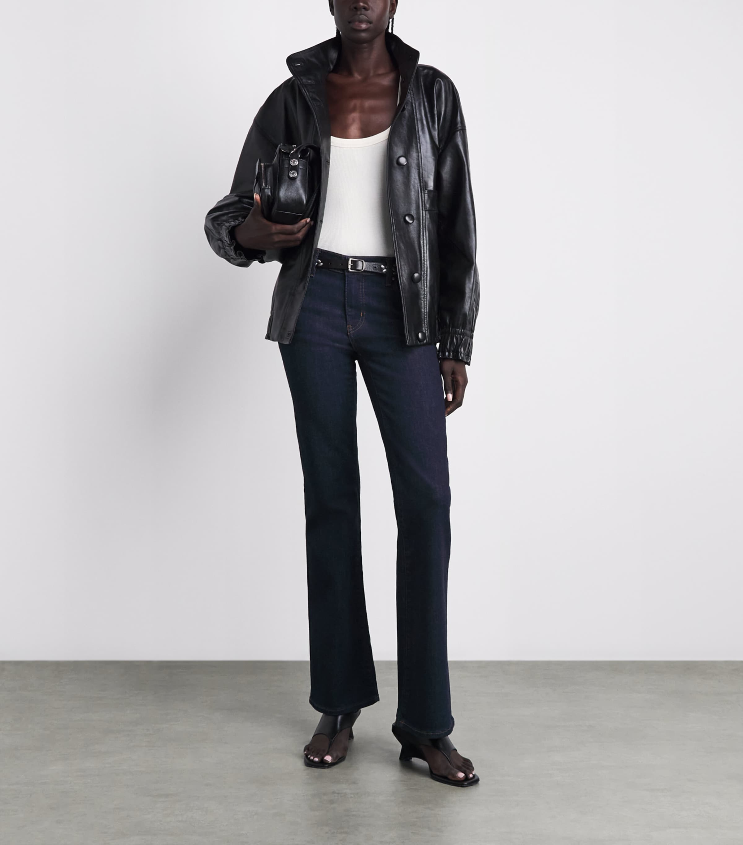 FRAME Womens The Rodeo Low-Rise Bootcut Jeans Rinse Image 2