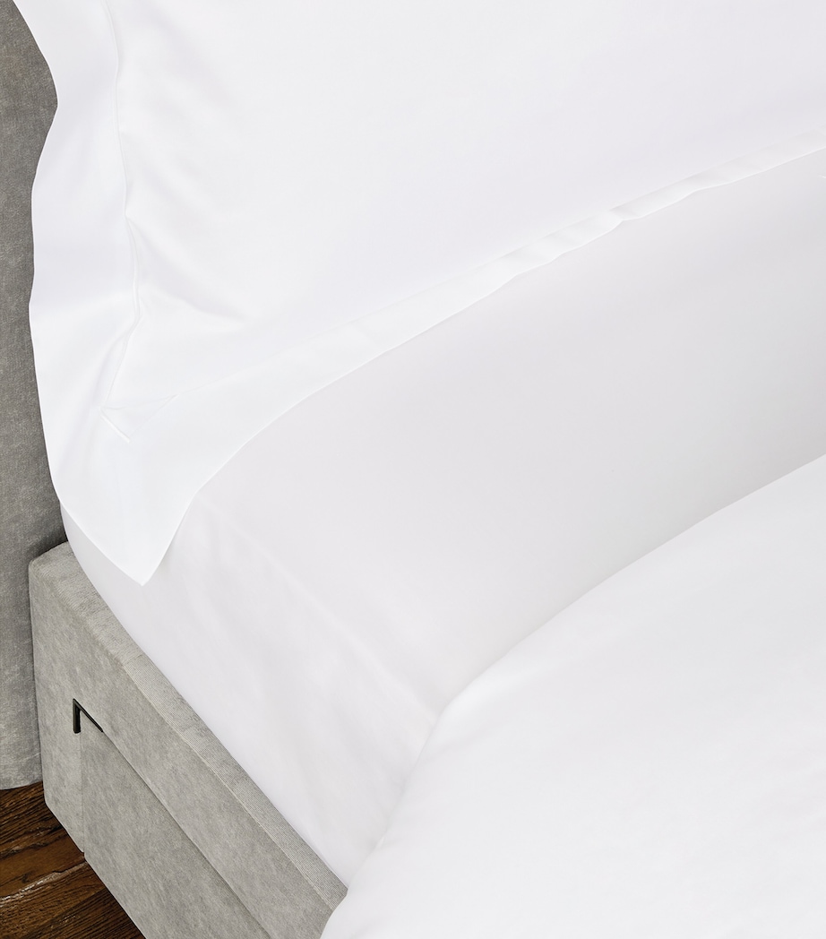 Bourdon Super King Flat Sheet (270cm x 300cm) WHITE Image 6