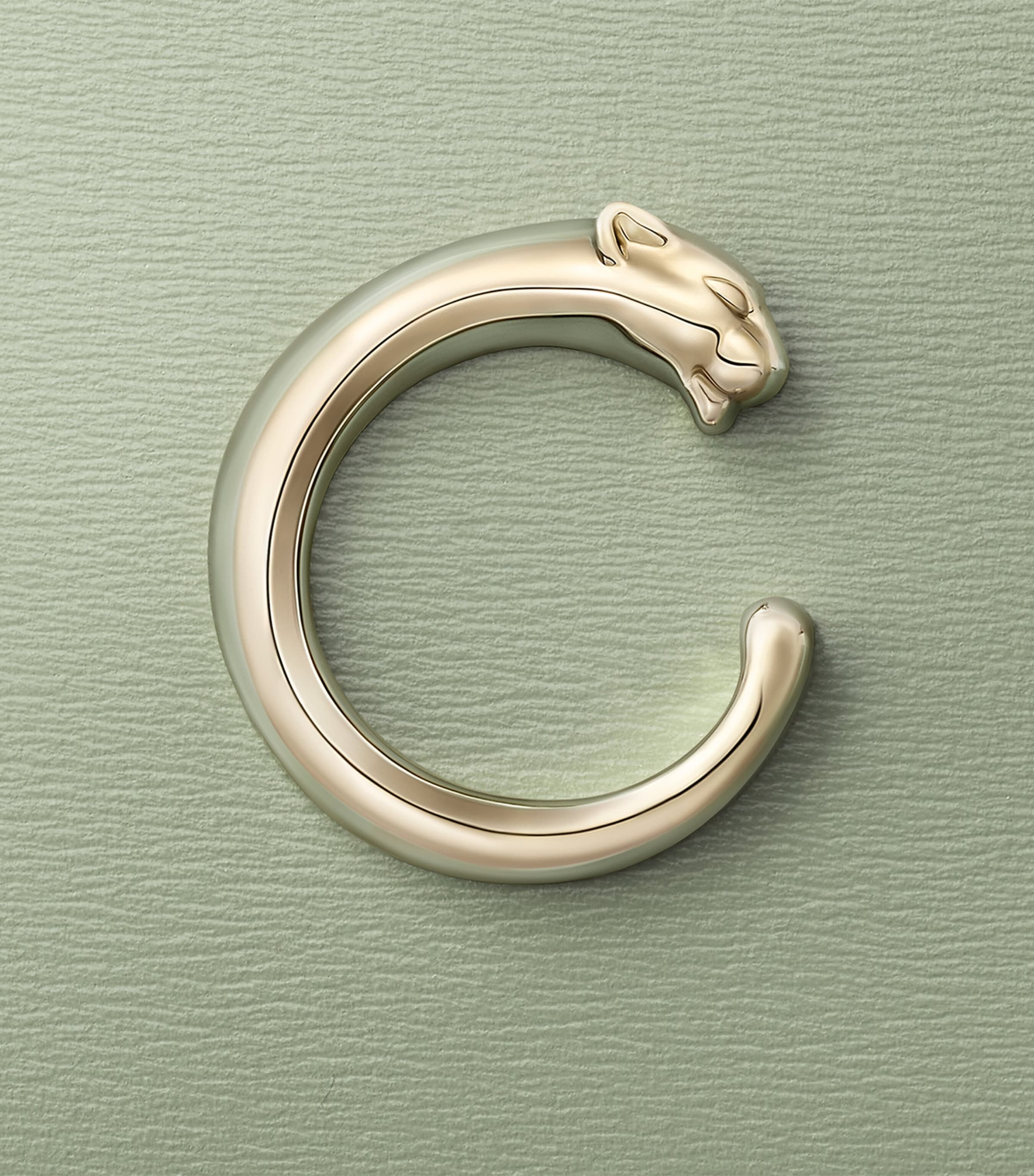 Panthère C de Cartier Card Holder SAGE GREEN Image 4