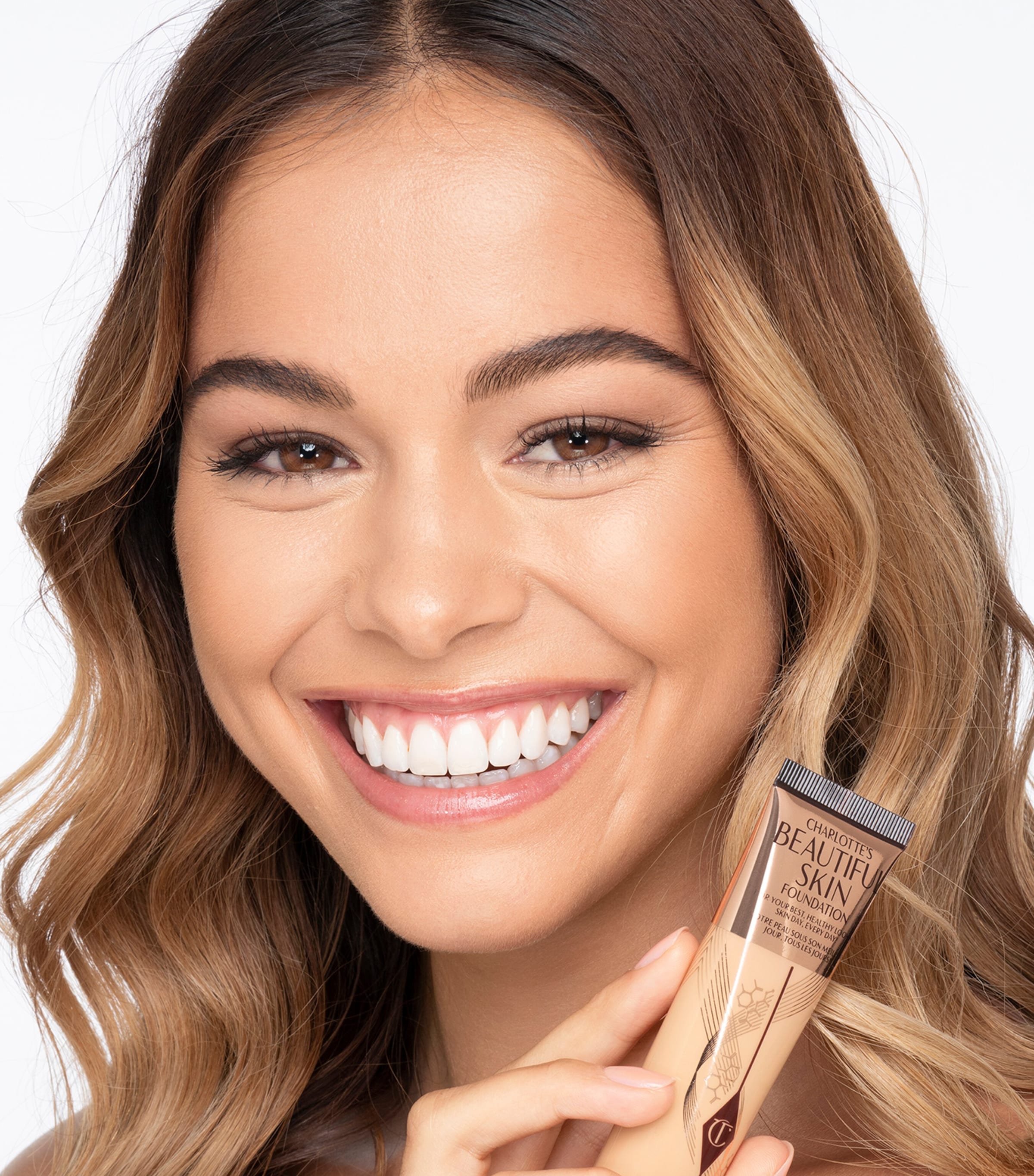 Charlotte's Beautiful Skin Foundation 7 COOL Image 4