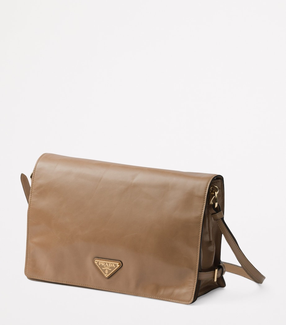 Medium Leather Flap Shoulder Bag F0LT6 Image 2
