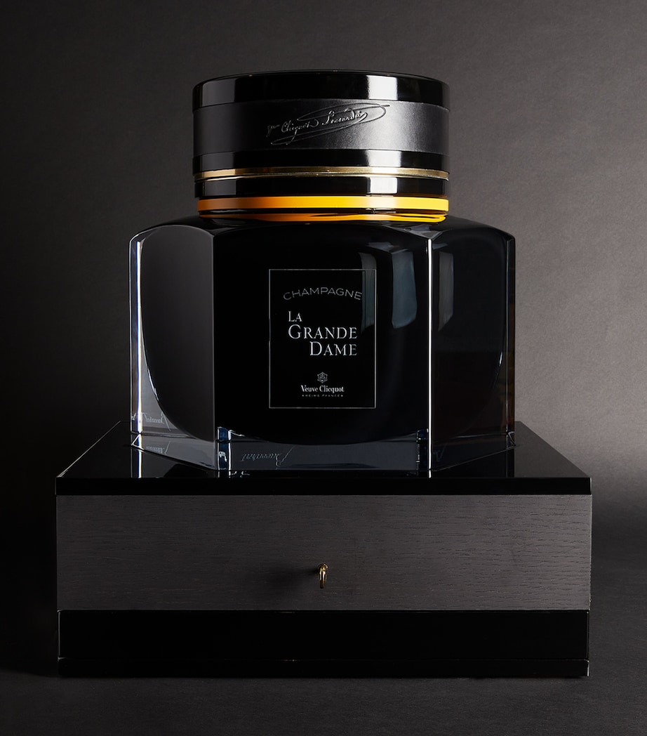 x Baccarat La Grande Dame Inkwell Champagne Case (6 x 75cl) - Champagne, France WHITE Image 3