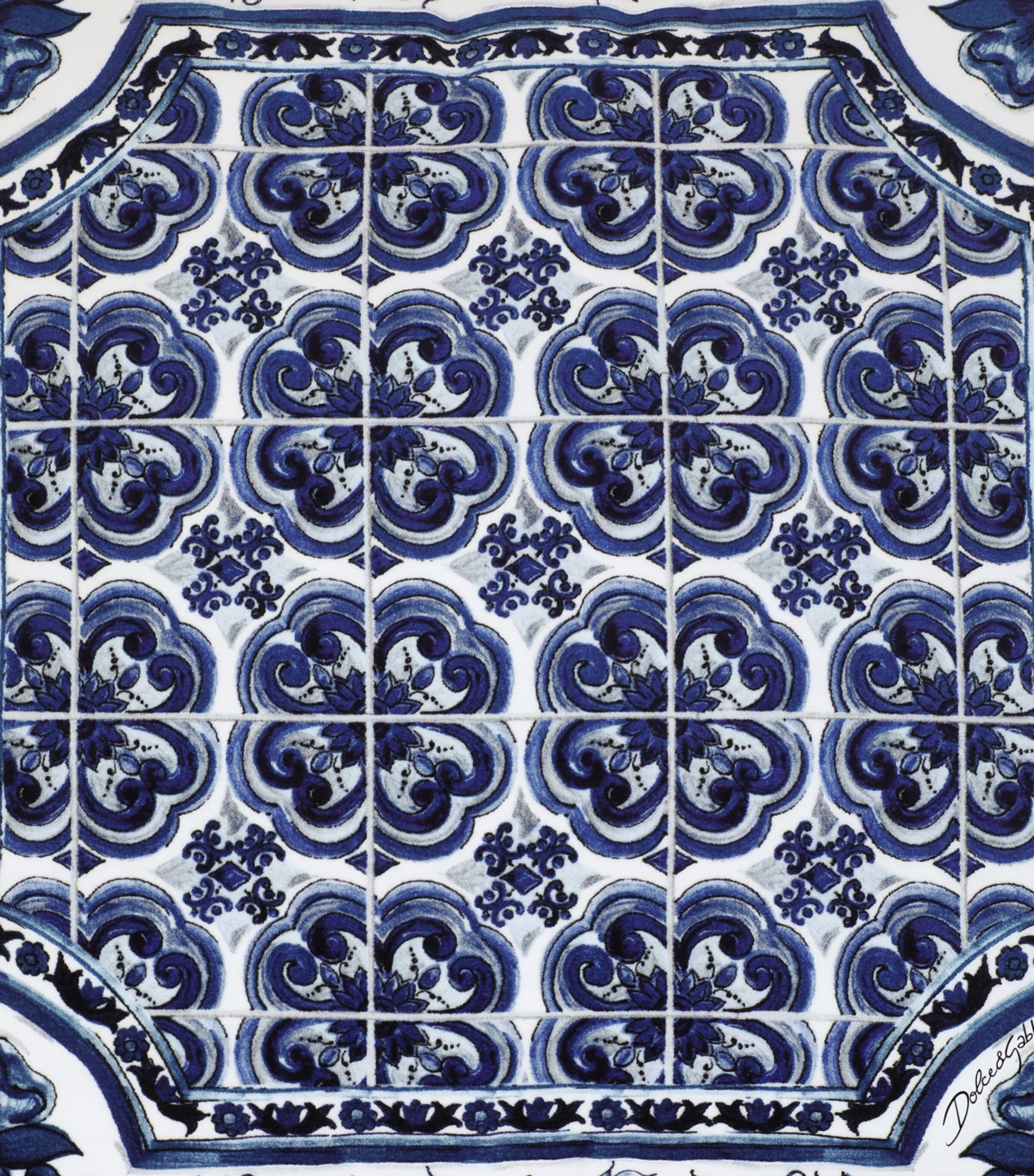 Dolce&Gabbana Casa Silk Blu Mediterraneo Cushion (60cm x 60cm) Maiolica Blu M Image 5