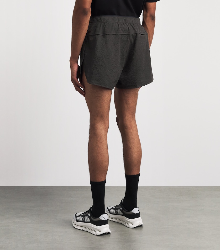 On Mens Performance Volt Shorts Espresso Image 5