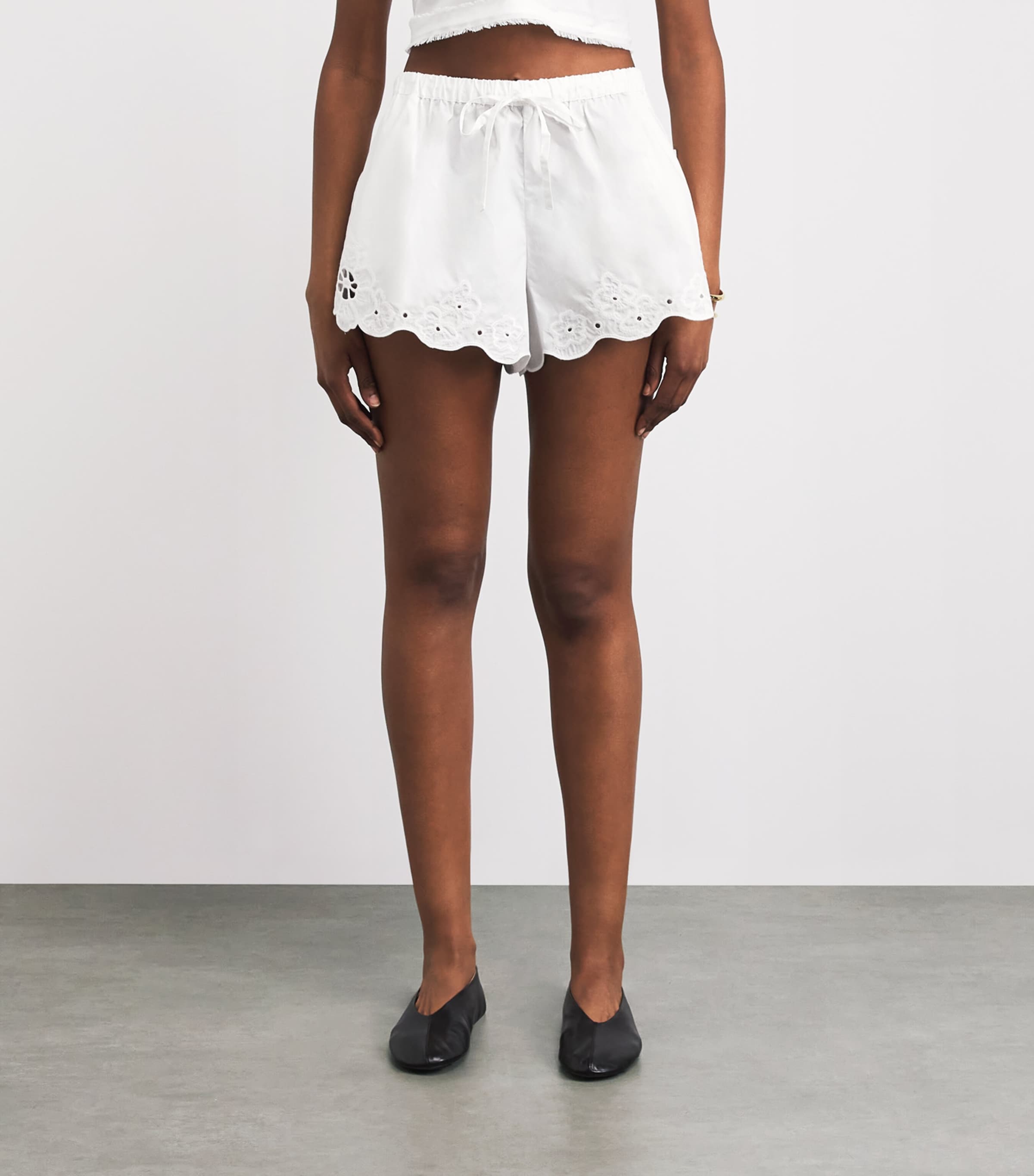 SIR. Womens Cotton Klara Drawstring Shorts Ivory Image 4
