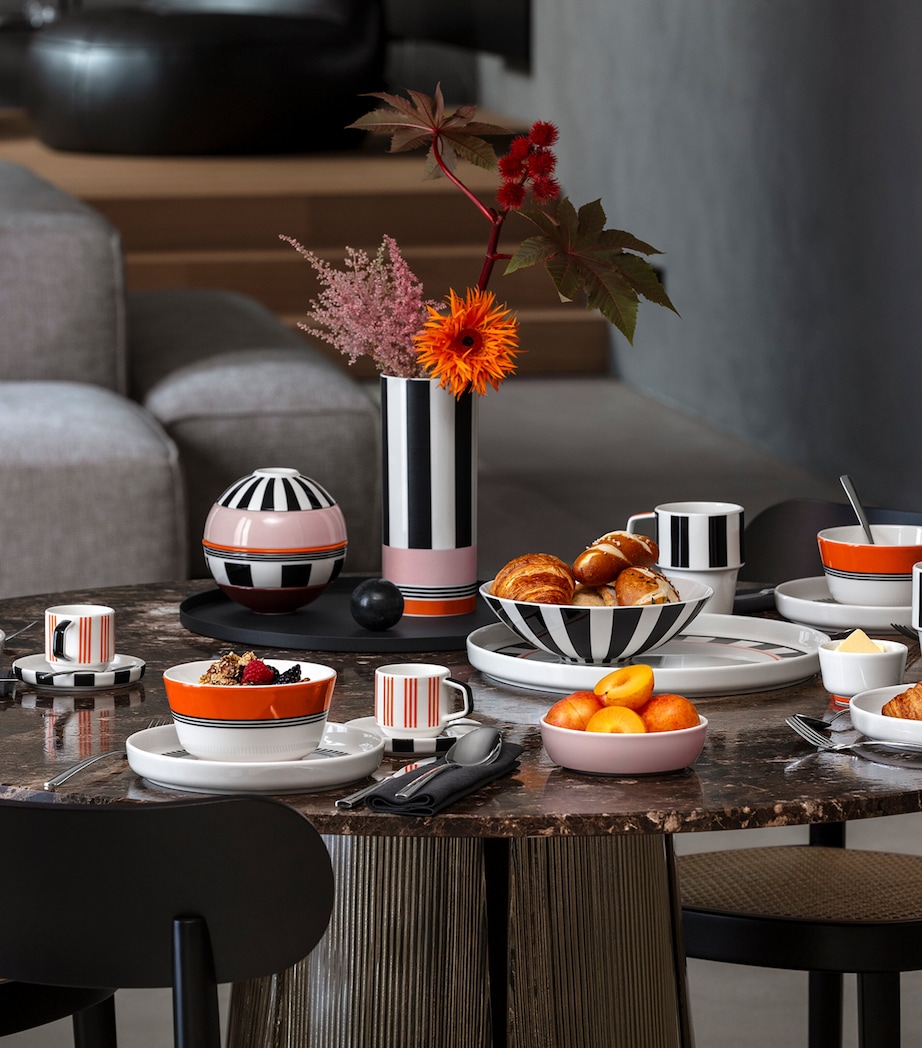 Porcelain Memphis Vase (24cm) WHITE Image 7