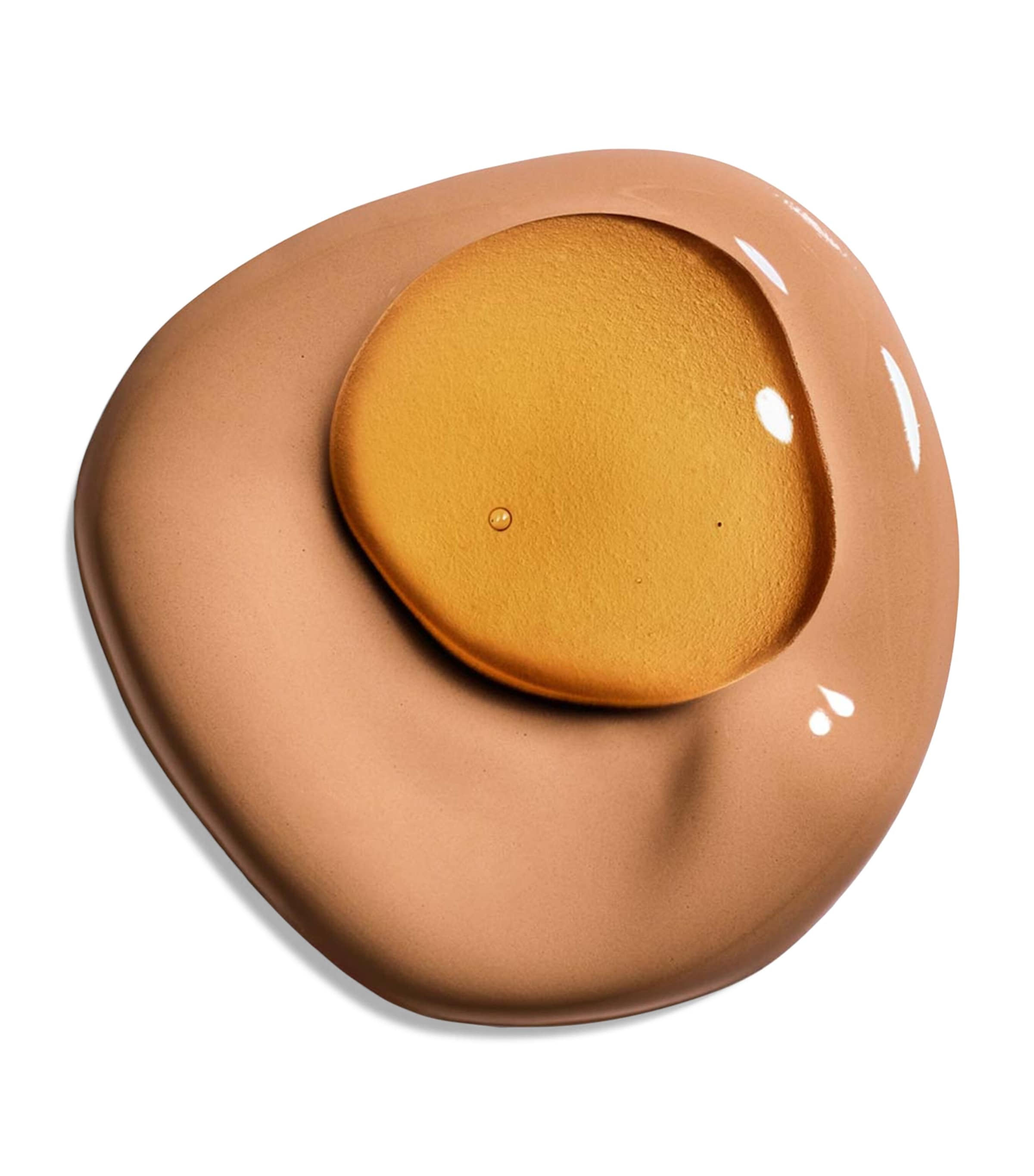 Clarins Double Serum Foundation Image 4