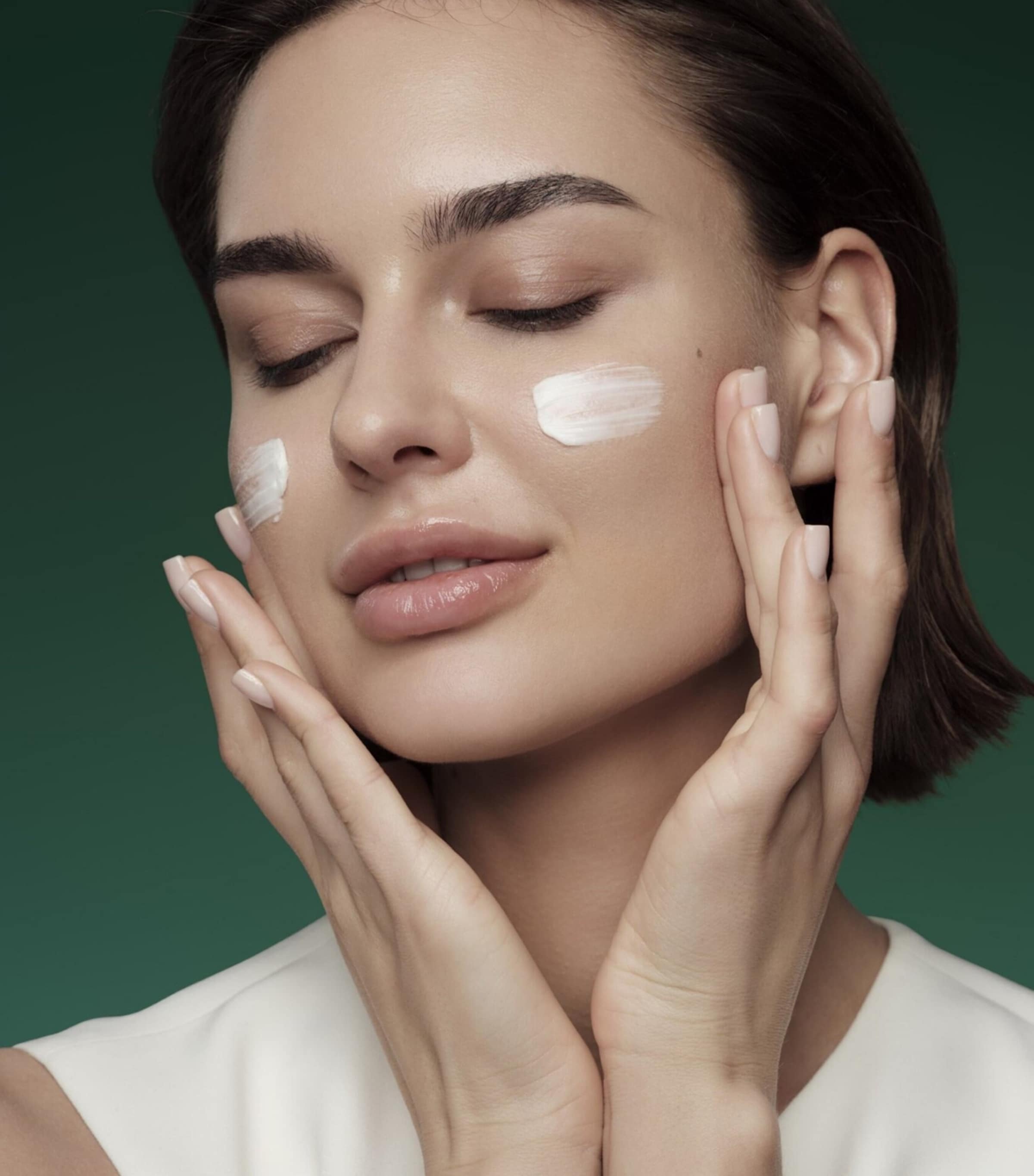 RéVive Intensité Volumizing Night Cream Image 4