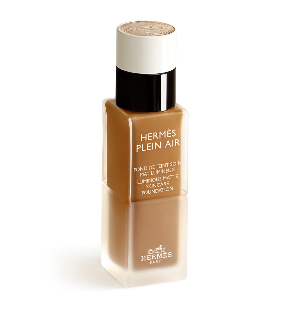 Plein Air Luminous Matte Skincare Foundation CARAMEL Image 3