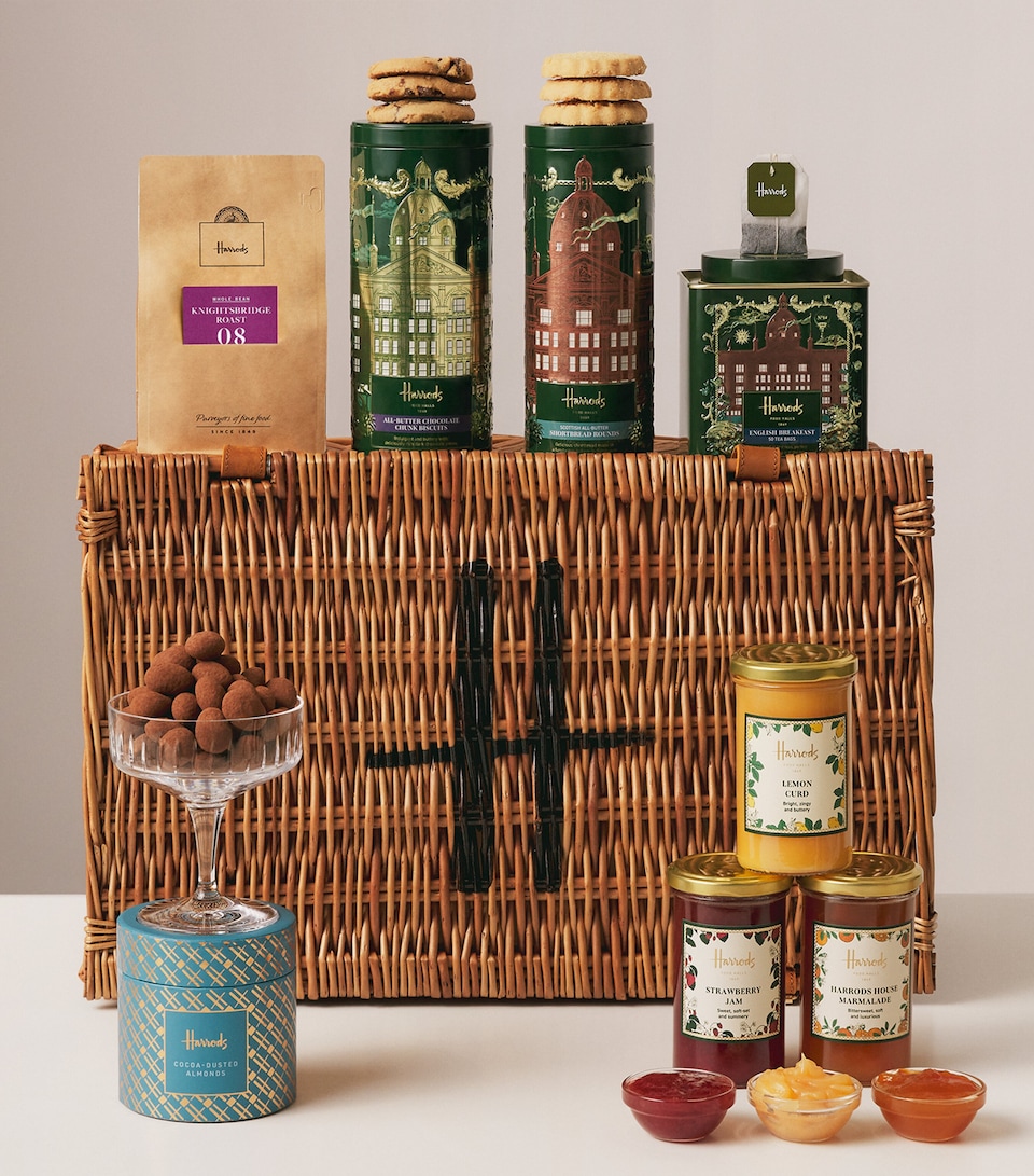 Harrods The Food Halls Signatures Hamper