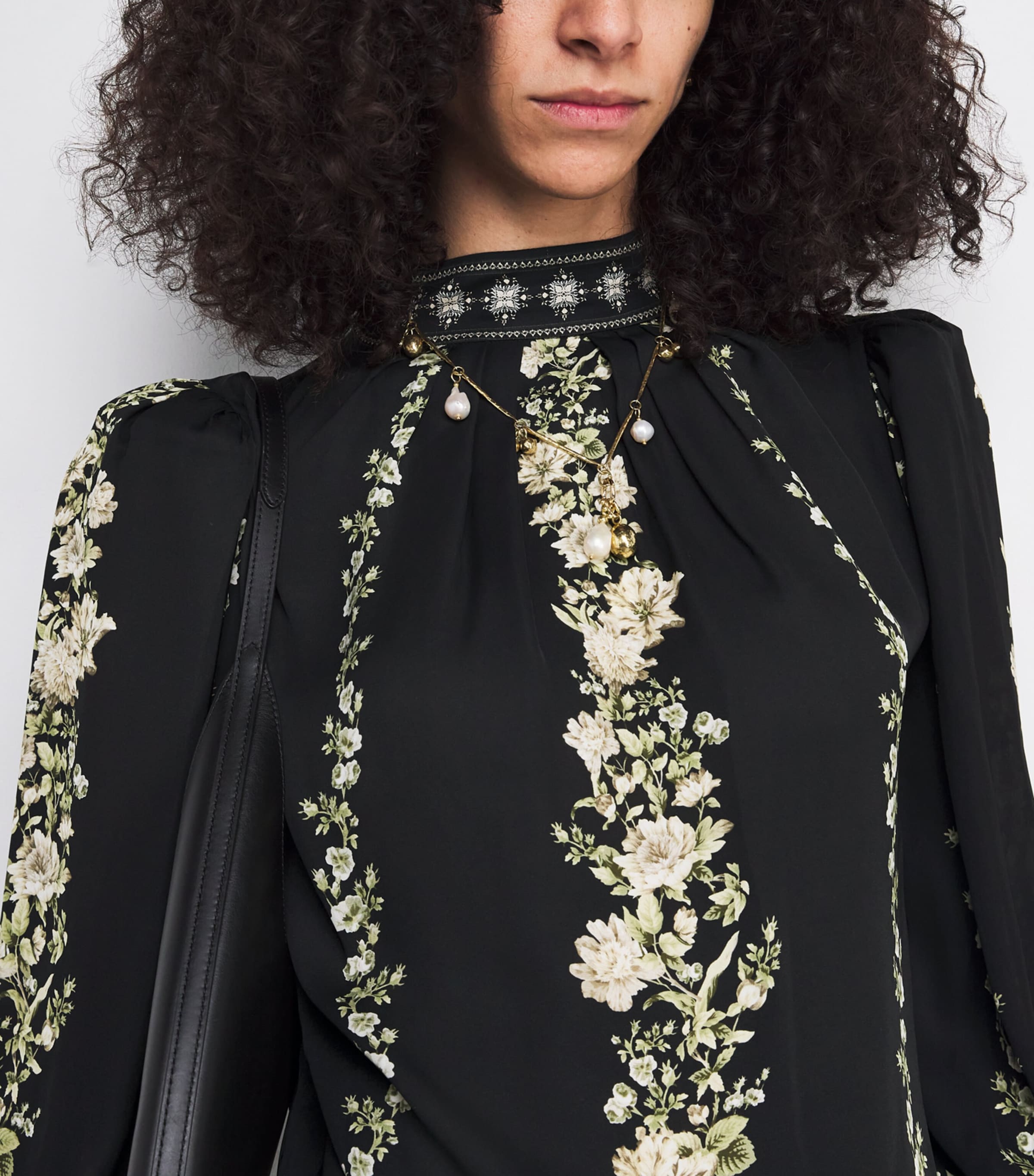 Floral Marion Blouse G078 FREE FALLING Image 6