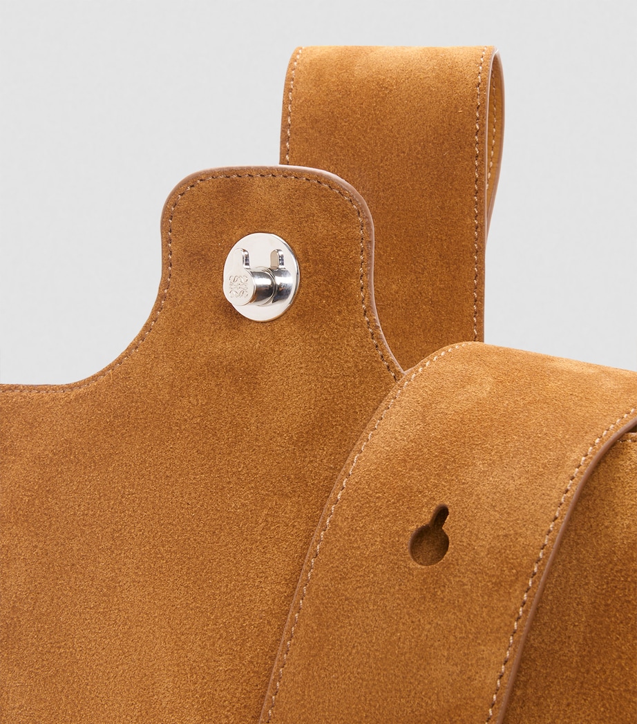 Large Suede Pebble Bucket Bag TOBACCO Image 5
