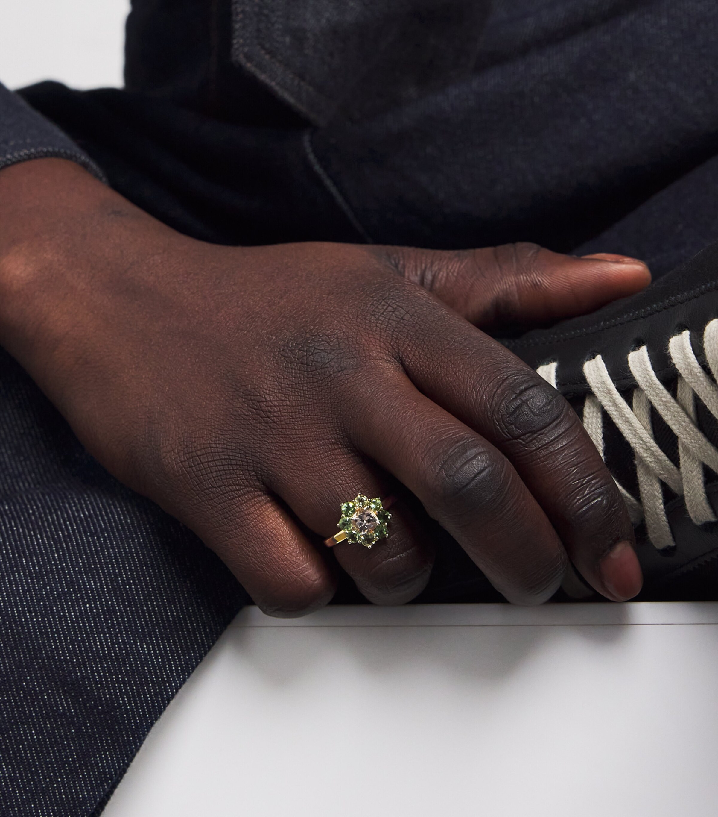 Yellow Gold and Tourmaline Flower Ring YELLOW GOLD Image 2