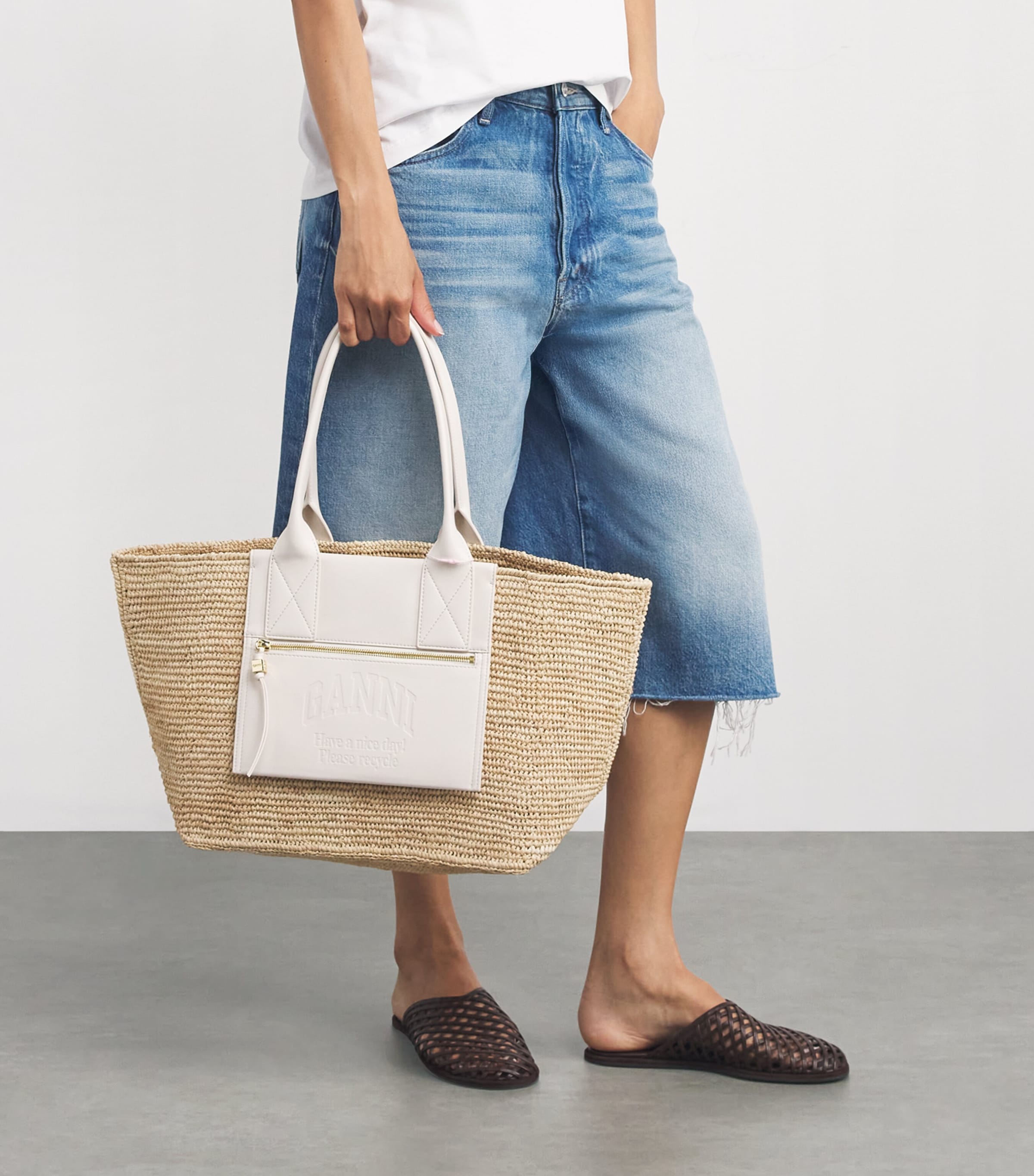 GANNI White Medium Raffia-Leather Tote Bag | Harrods FR