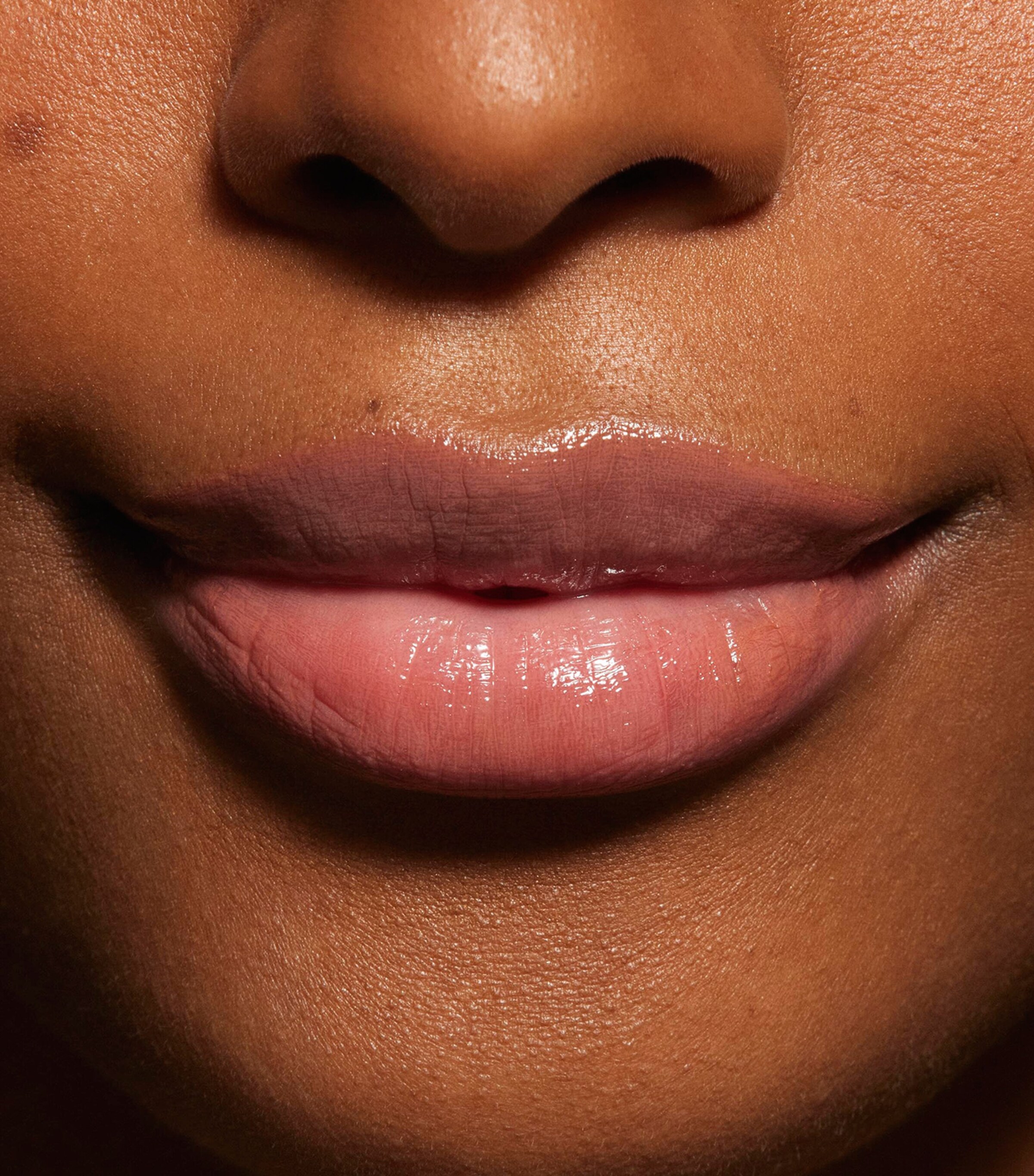 Glossy Lip Kit NO COLOUR Image 5