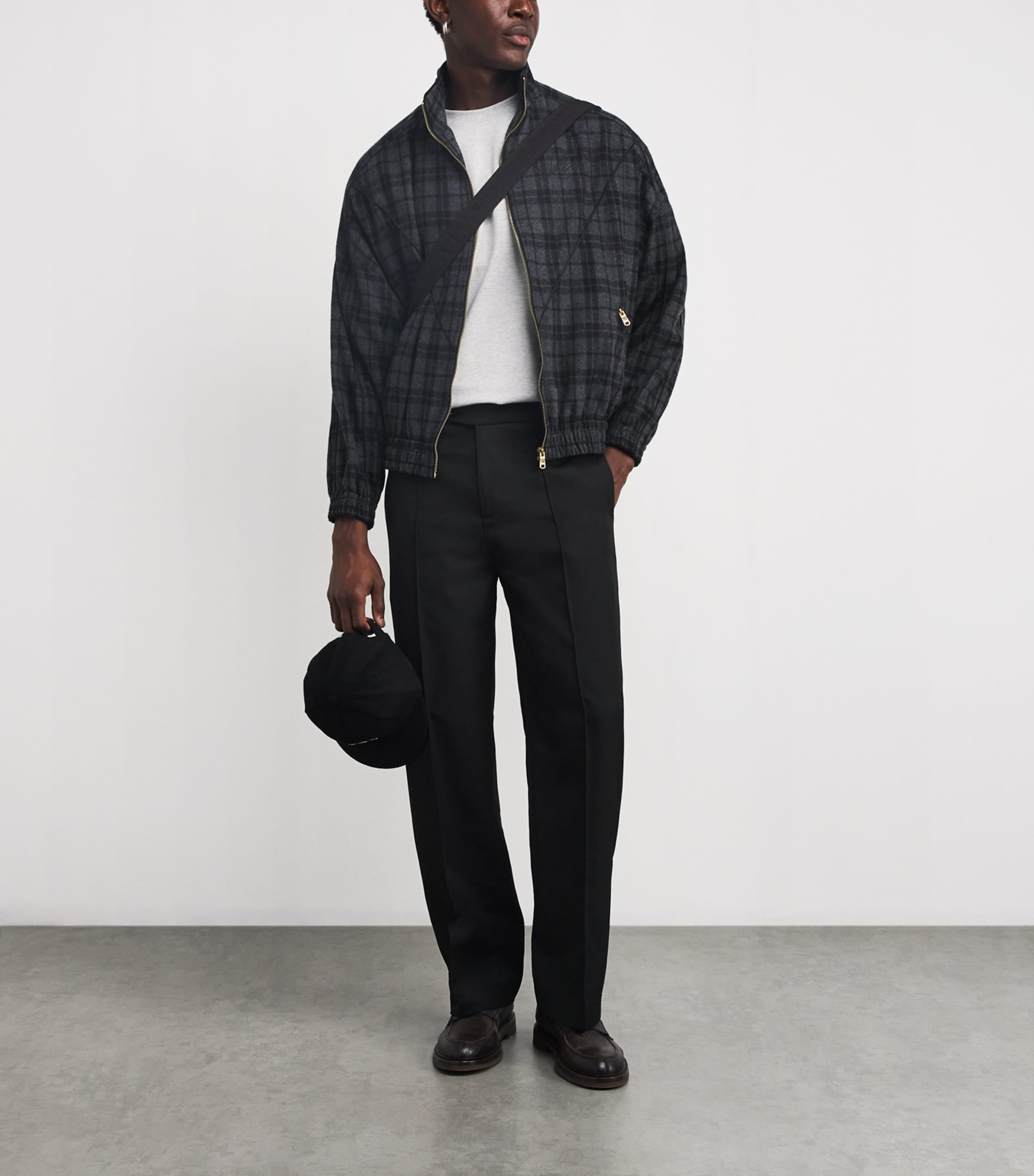 Cotton Back Emblem T-Shirt GREY MARL/NAVY Image 2