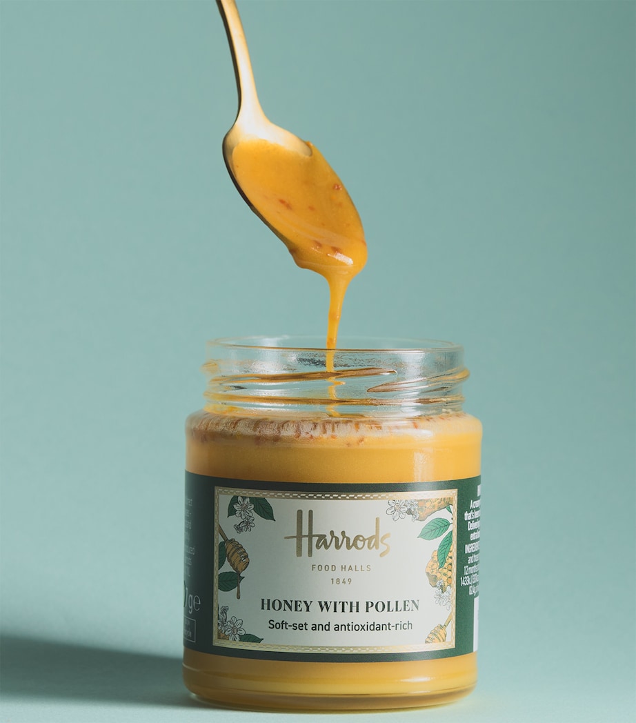 Harrods The Halal Hamper Image 4