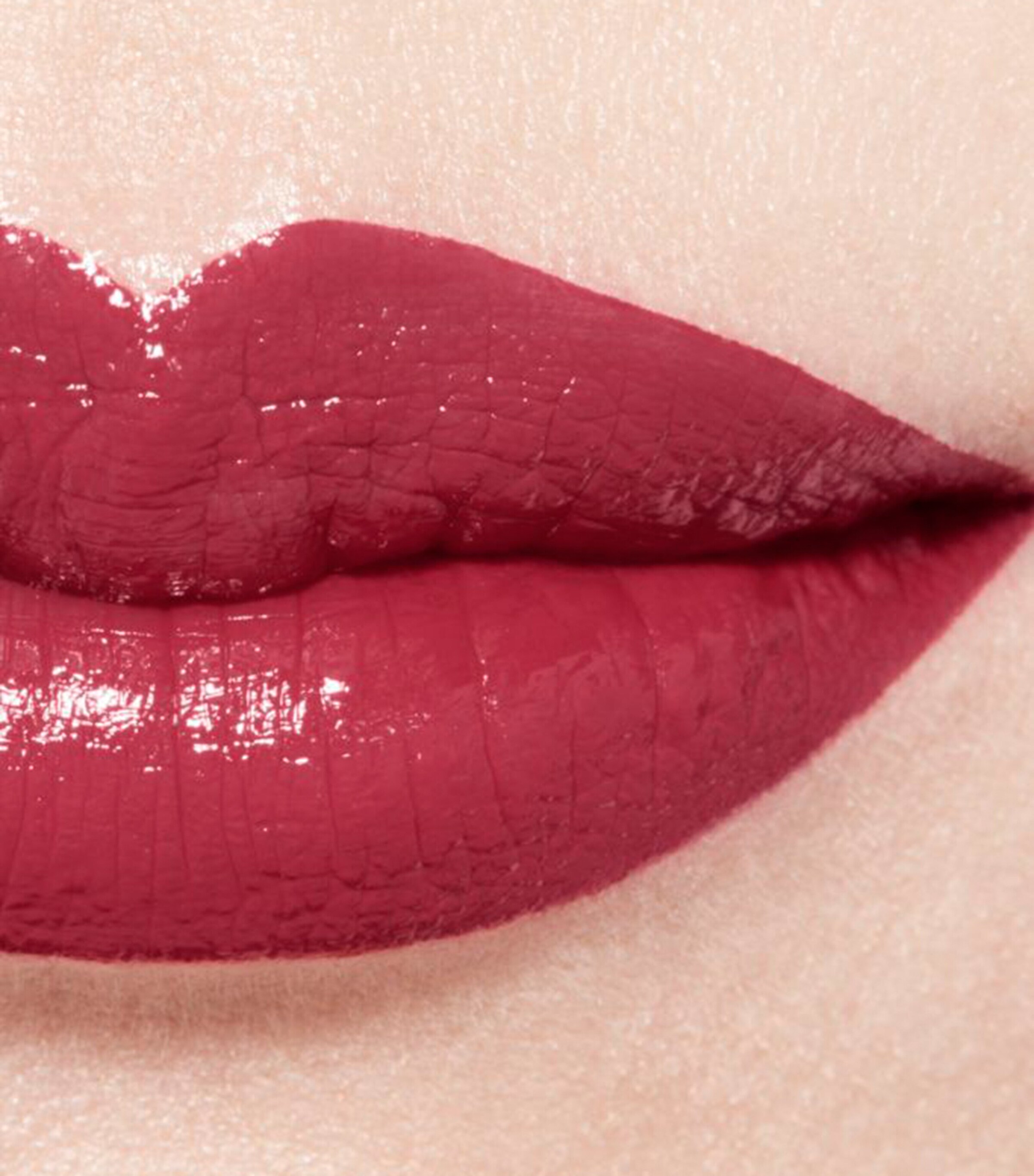 ROUGE ALLURE LAQUE Ultrawear Shine Liquid Lip Colour PERMANENT 66 Image 3