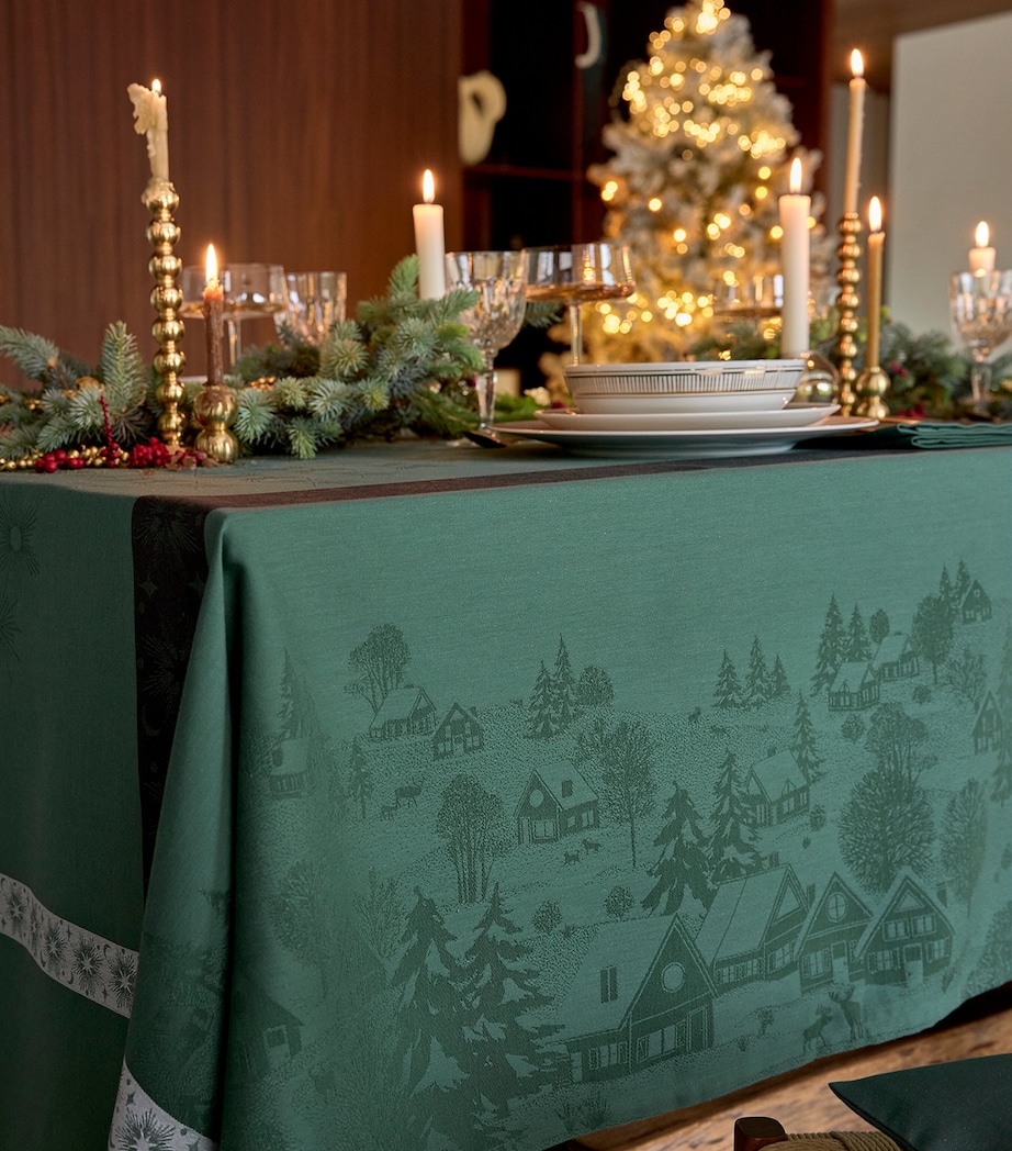 Le Jacquard Français Cotton Sous Les Étoiles Tablecloth (175cm x 250cm) Green Image 2